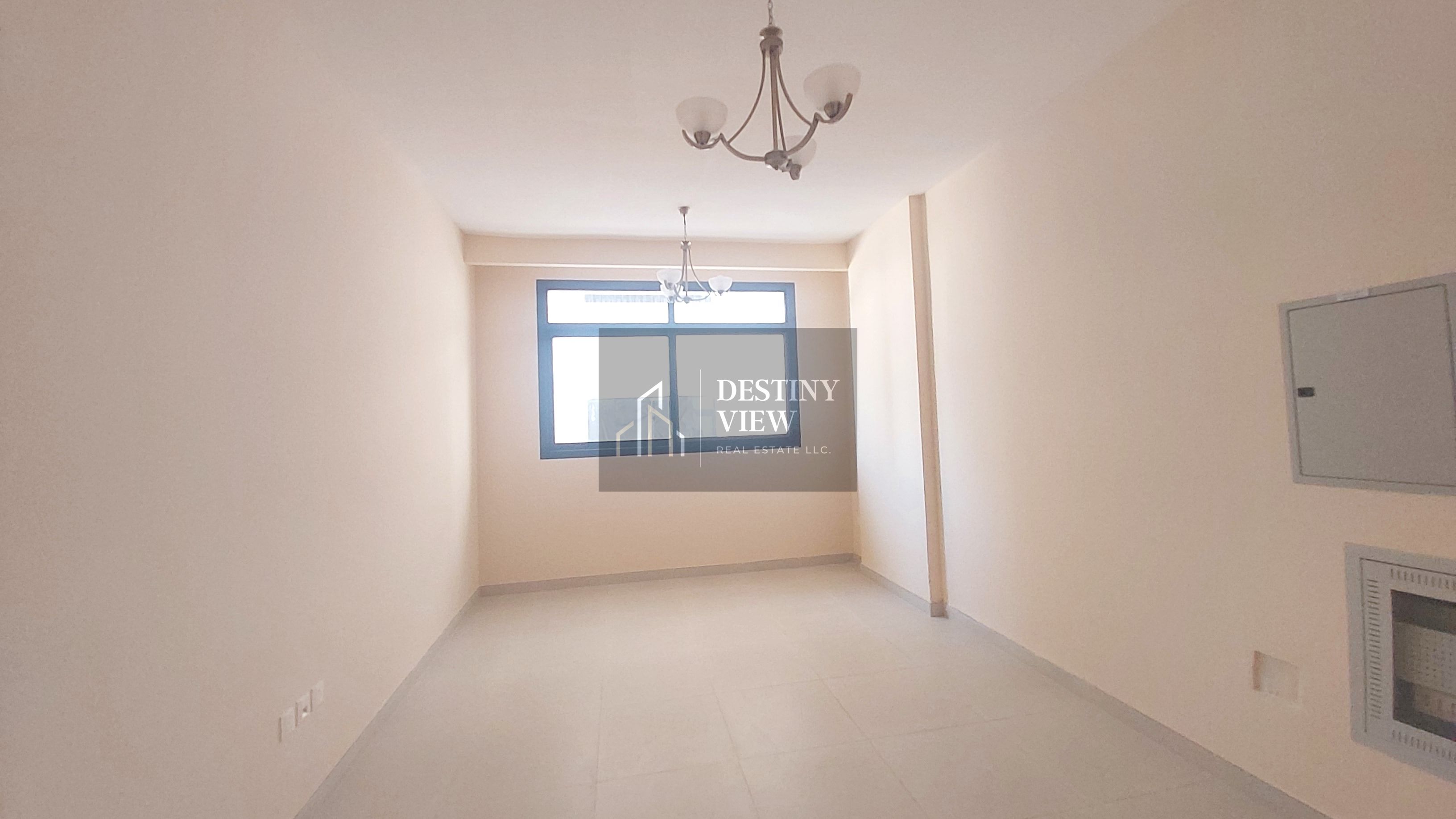 Like brand new lavish 1bhk apartment fully family Building