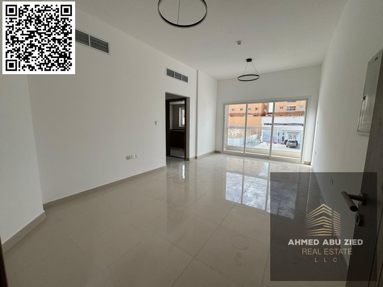 First occupancy | Super deluxe finishing | Excellent space | One bedroom and living room | Two bathrooms | Central air conditioning | Balcony with ope