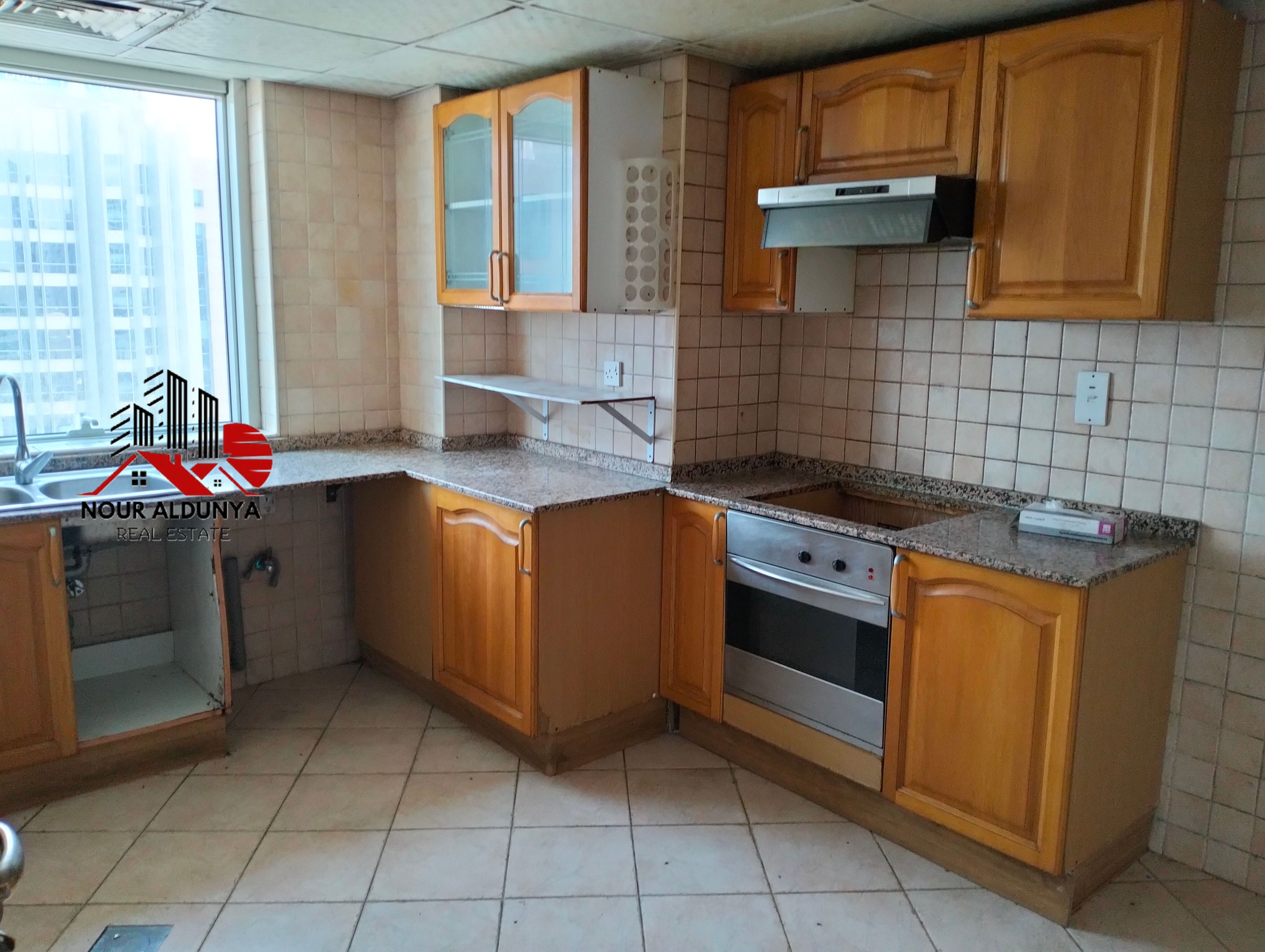 IN FRONT OF THE METRO:BEST OFFER FOR THE PHILIPPINESE:FAMILY SHARING ALLOWED:SPACEIOUS 2 BHK WITH BALCONY,WARDROBES,CENTRAL GAS,PARKING,JUST IN 100K