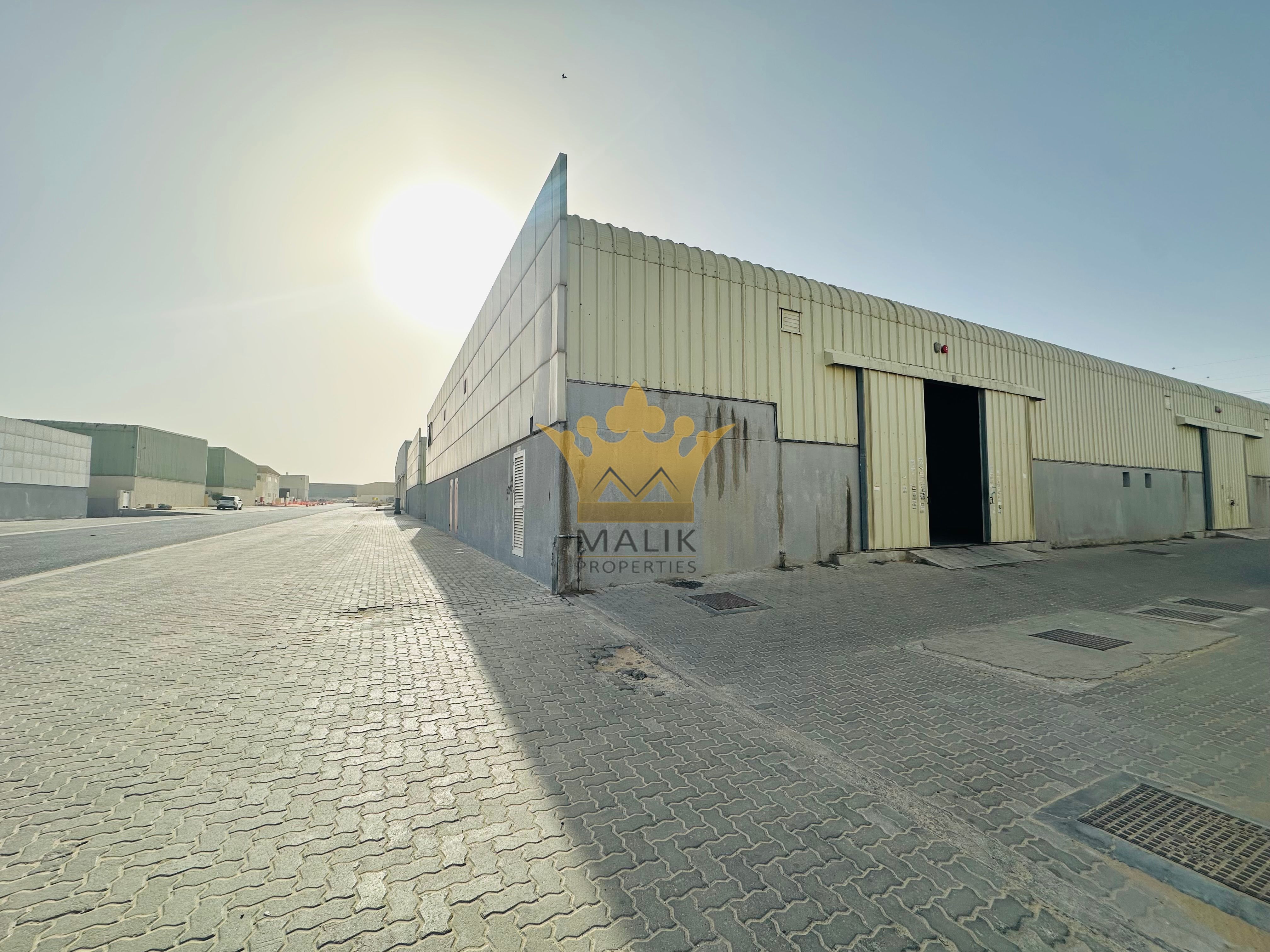 Affordable Warehouse with toilet in Sharjah ind Area 18