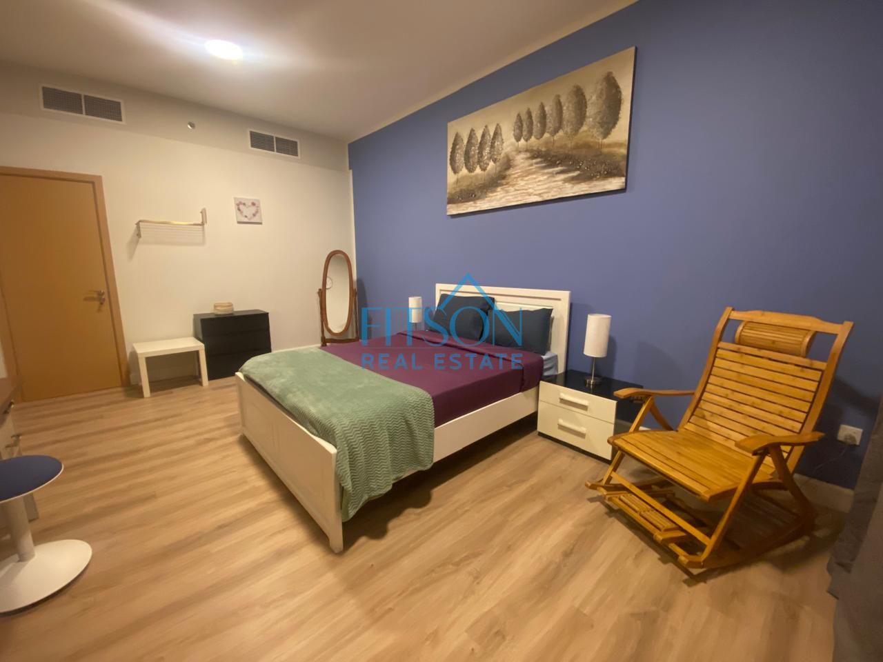 FULLY FURNISHED | MULTIPLE CHEQUE OPTIONS