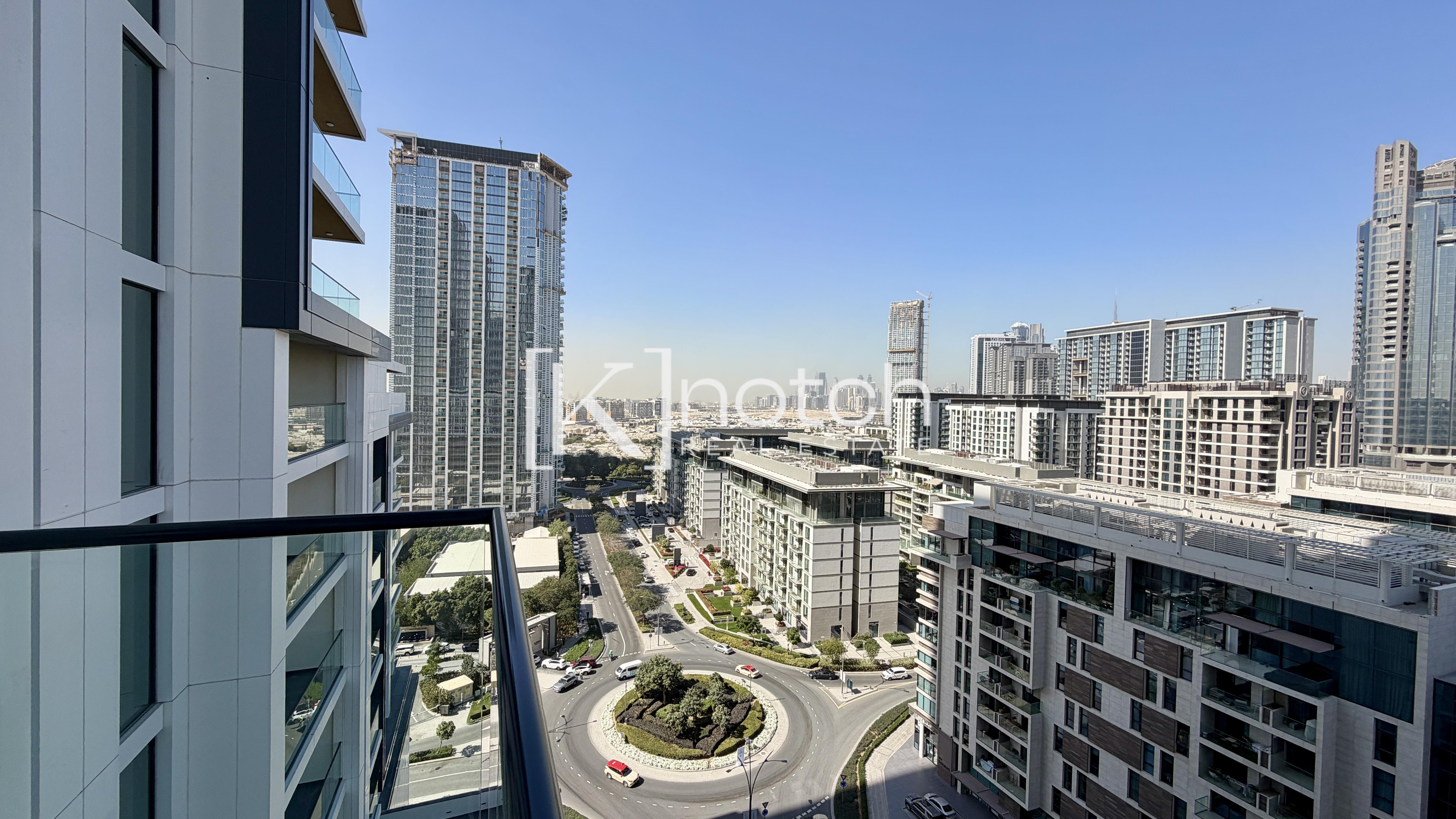 Brand NEW | Spacious 1 BR | 4 cheques
