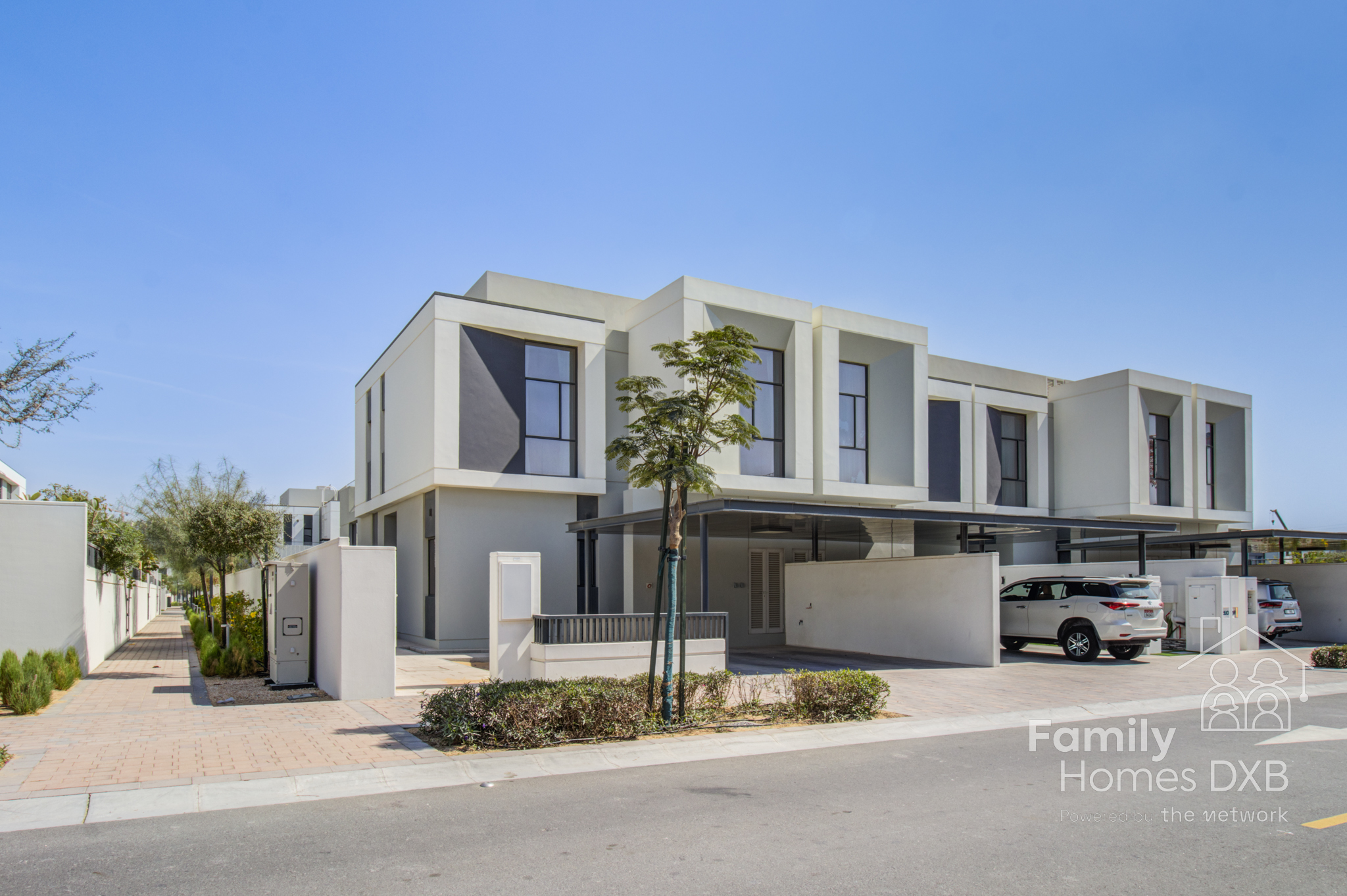 4 BR | Upgraded Corner Unit | Single Row | Type A
