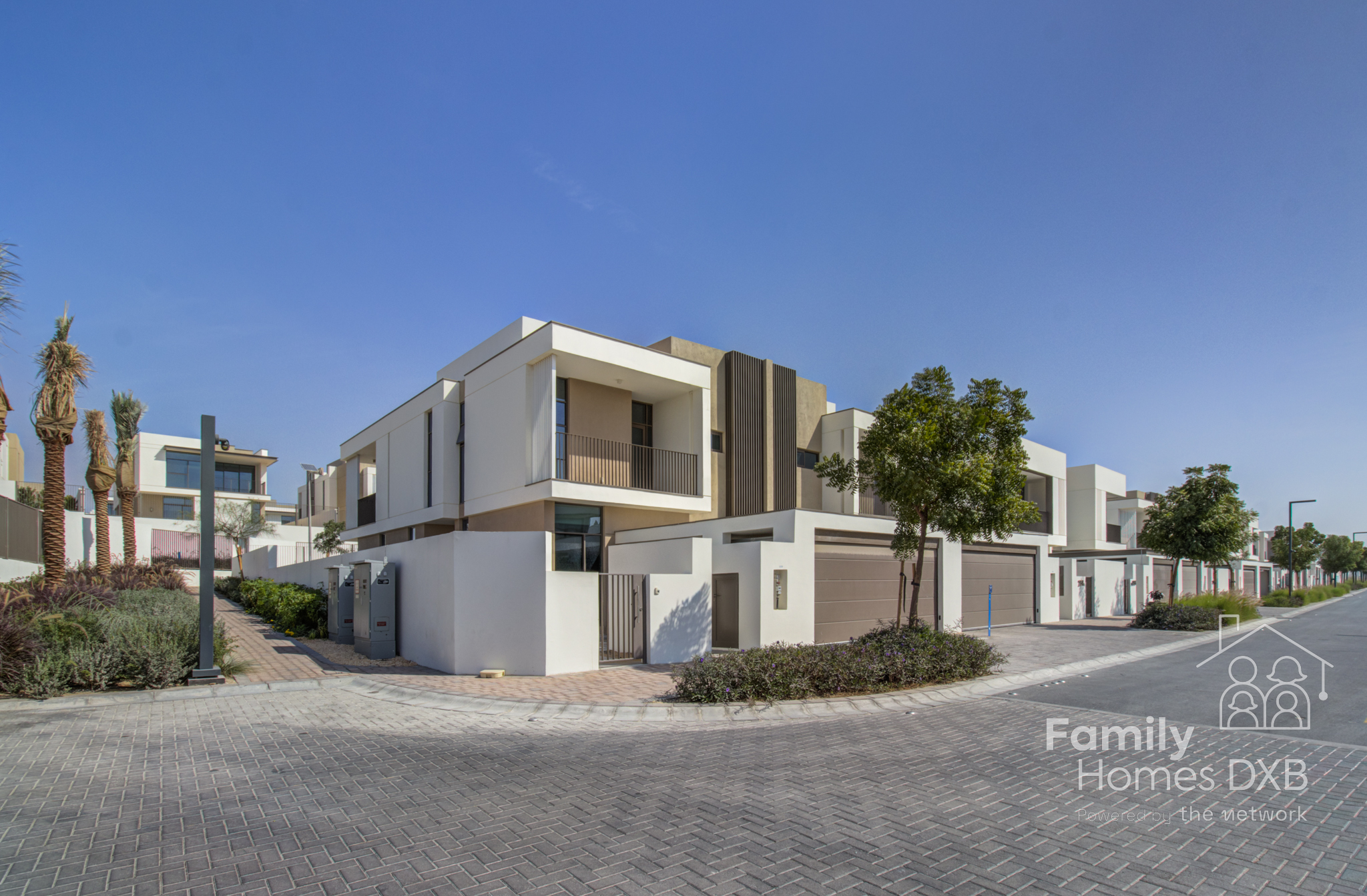 True Corner 4 BR | Single Row | Type B | Vacant