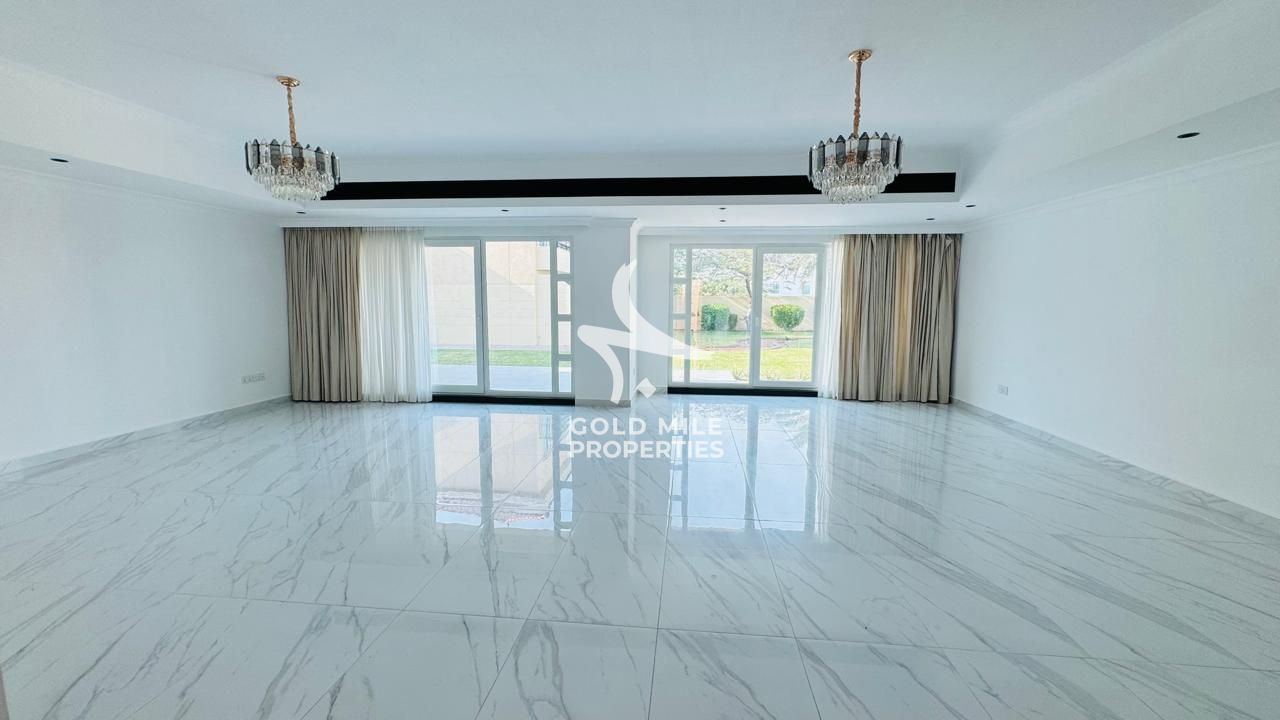 Spacious 4 BR +Maids Room || Modern Fitting || Pool And GYM l| Prime Location