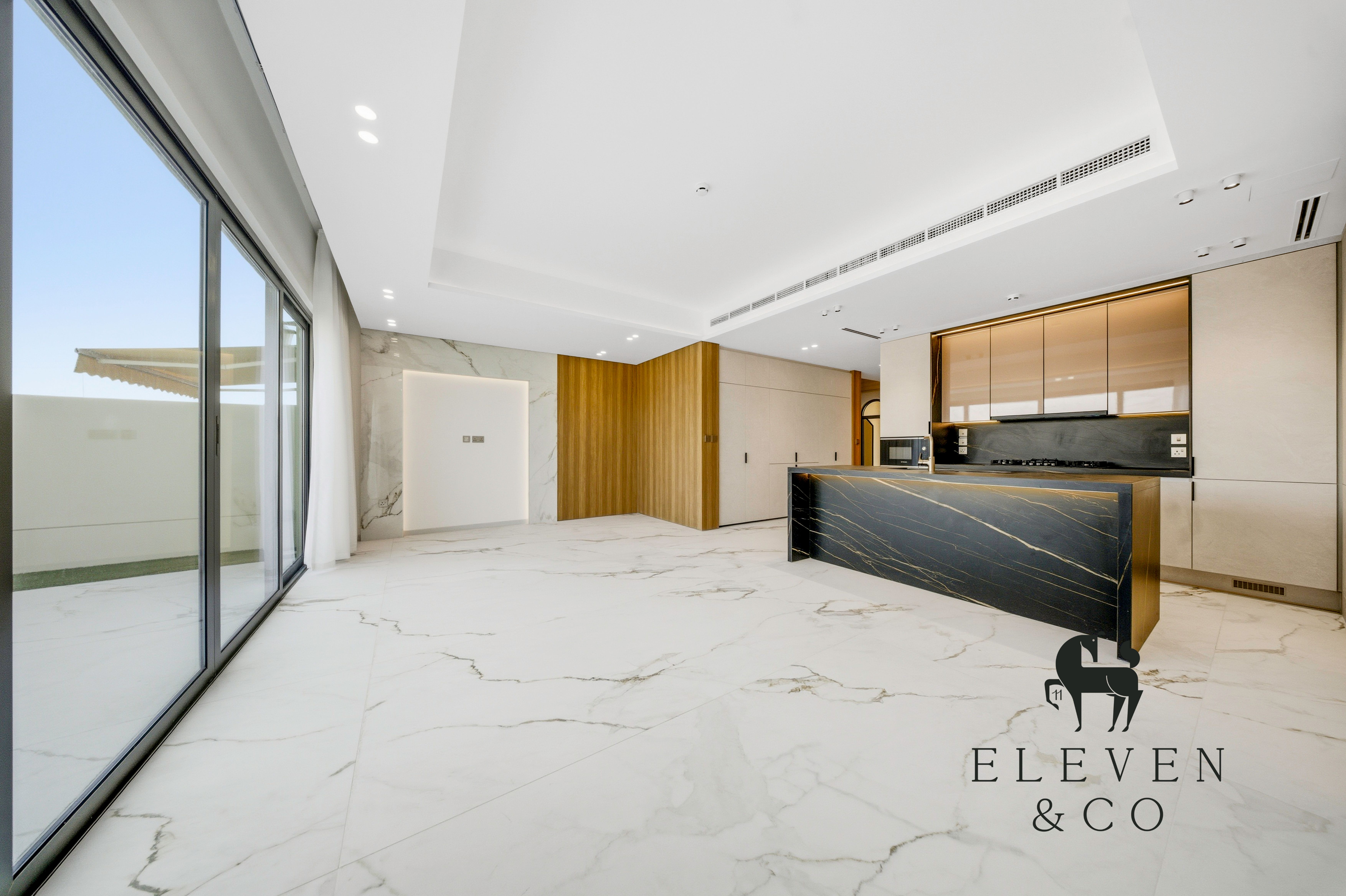 3 Bedroom | Contemporary Villa With Garden