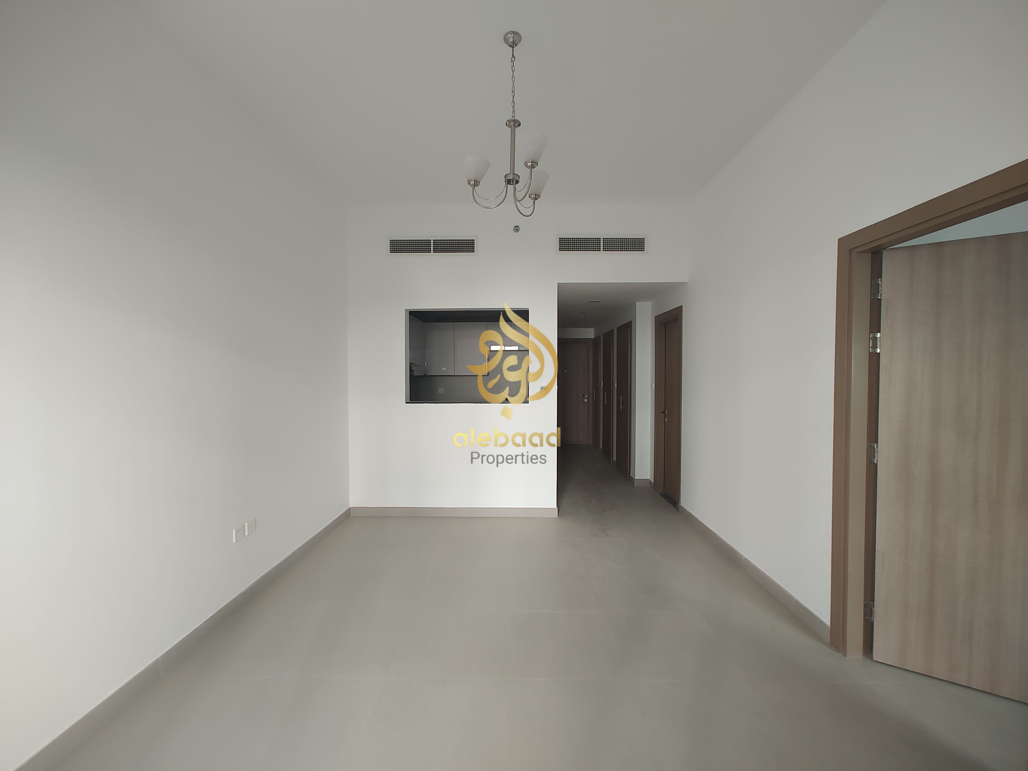 Specious Brand New 1BHK apartment with bolcony very prime location just in 65k in warsan 4