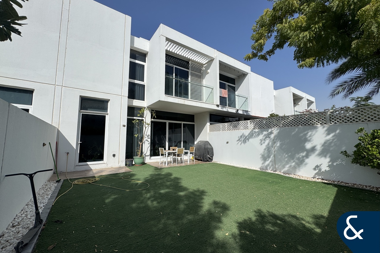 Larger Plot | Large 3 Bed | Available March