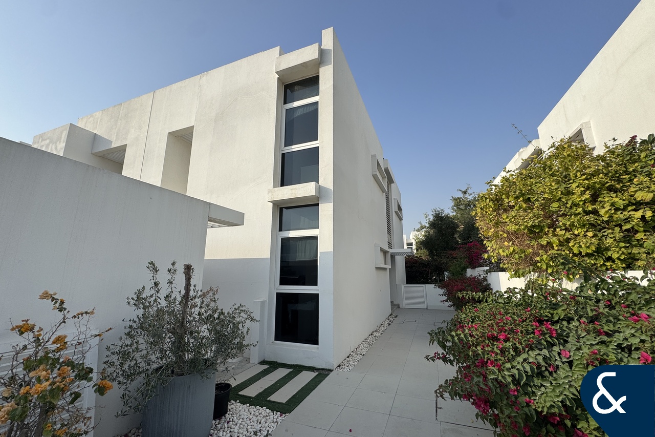 Upgraded | Available Feb | Semi-Detached