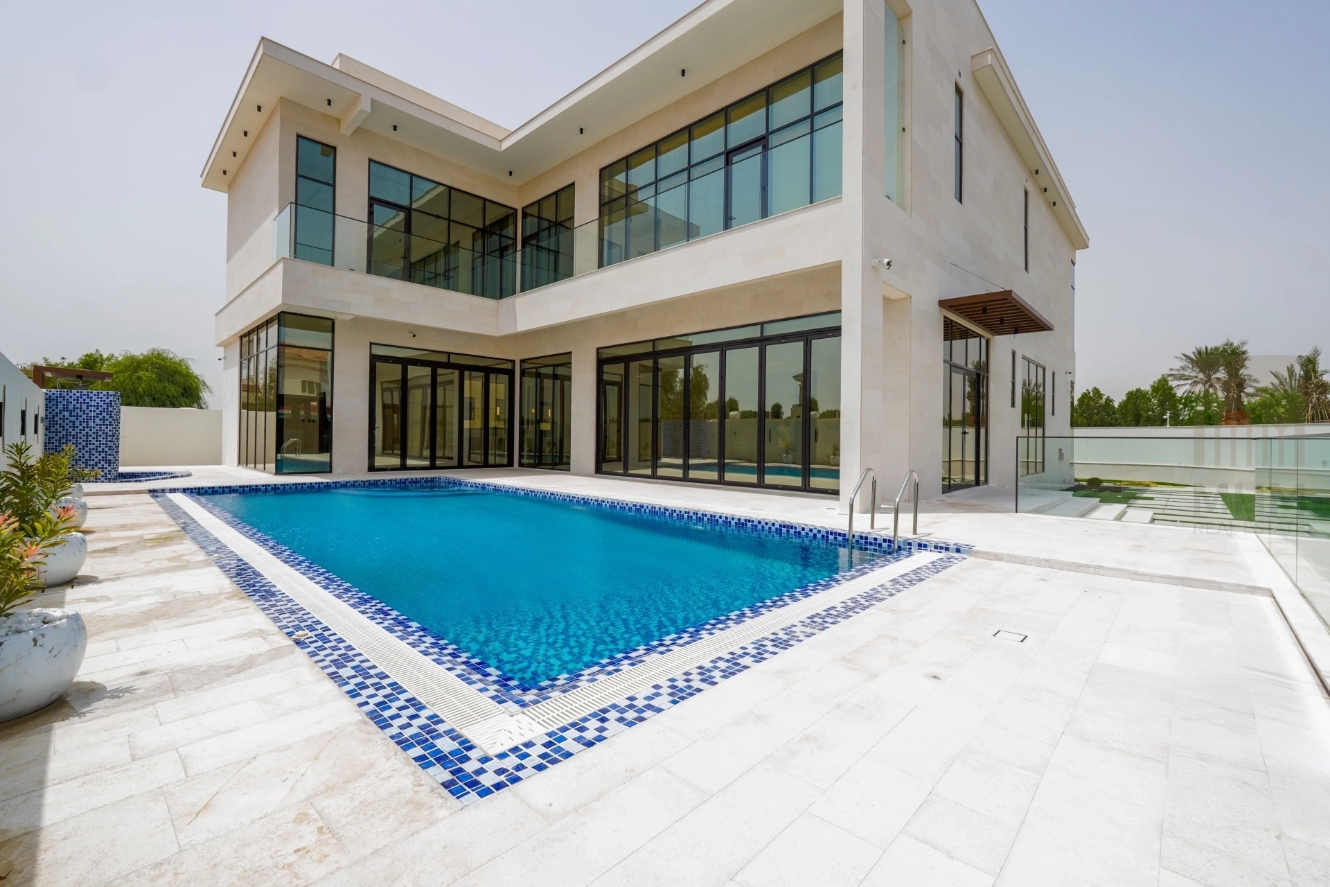 High-End Finishes | 6 BHK + Maid | Brand New