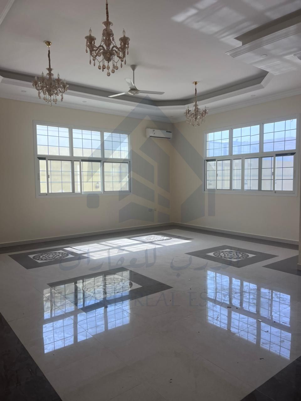 Luxury villa with high-end finishes and a large area for sale in Al Rahmaniya – Sharjah