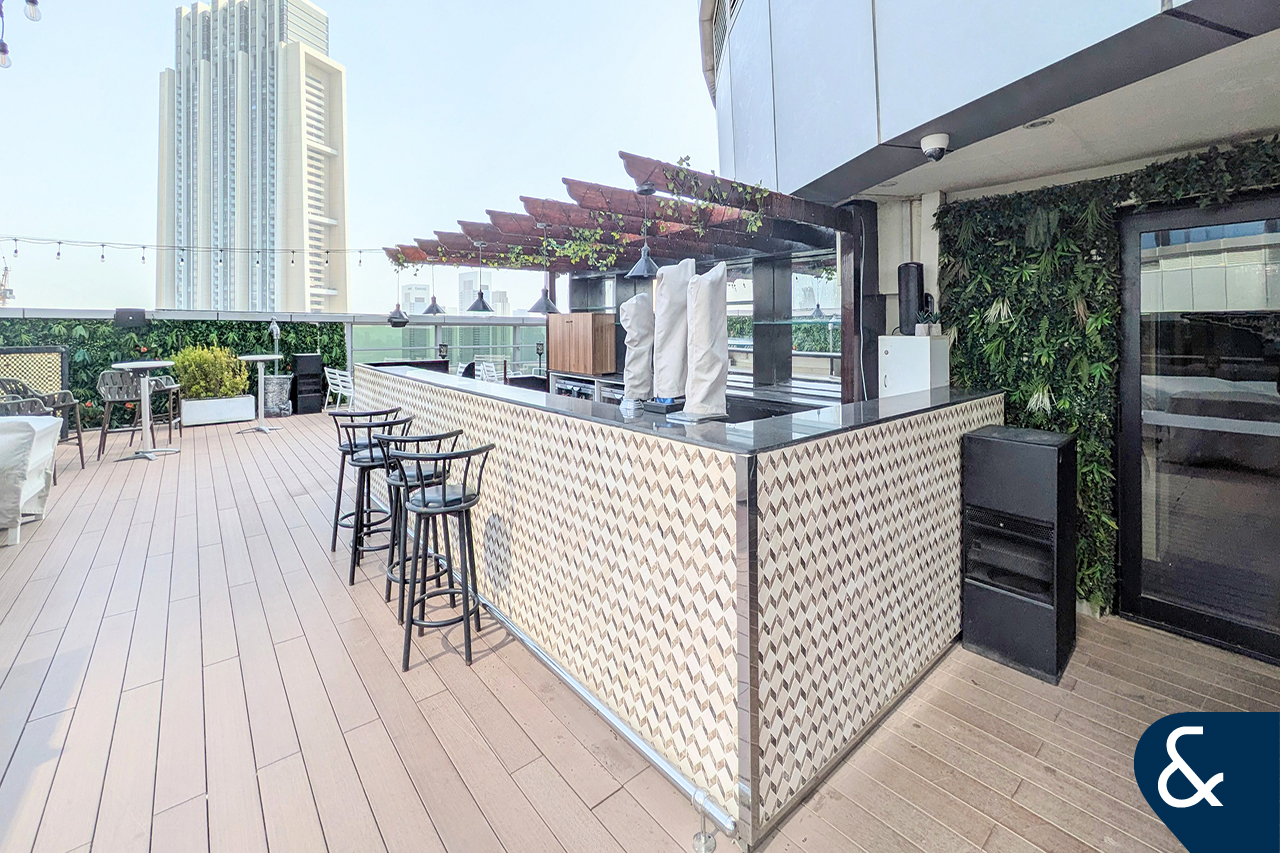Rooftop Lounge and Bar | Open-Air Venue