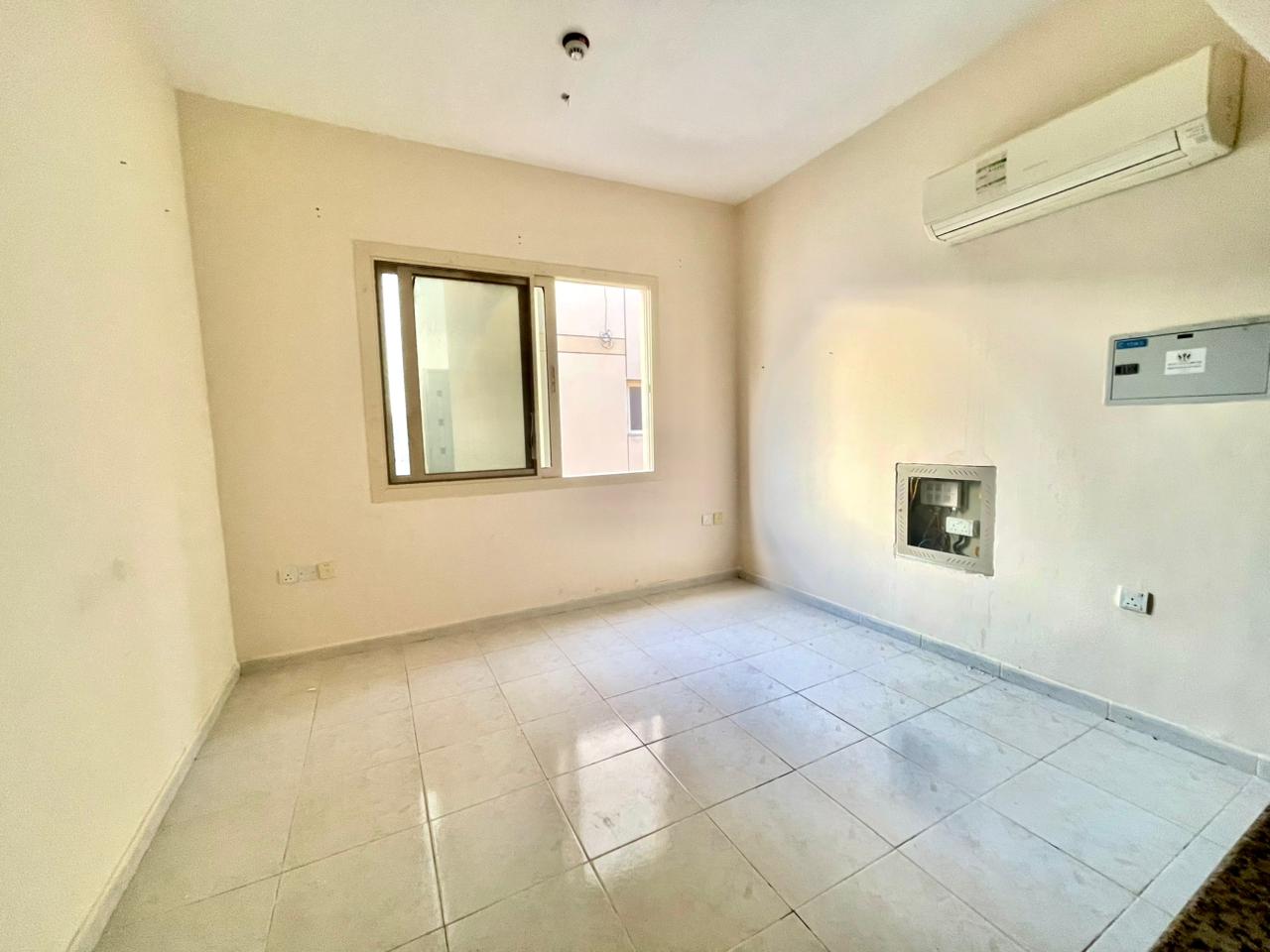 Lavish studio full family Building just rent 20k near school zone