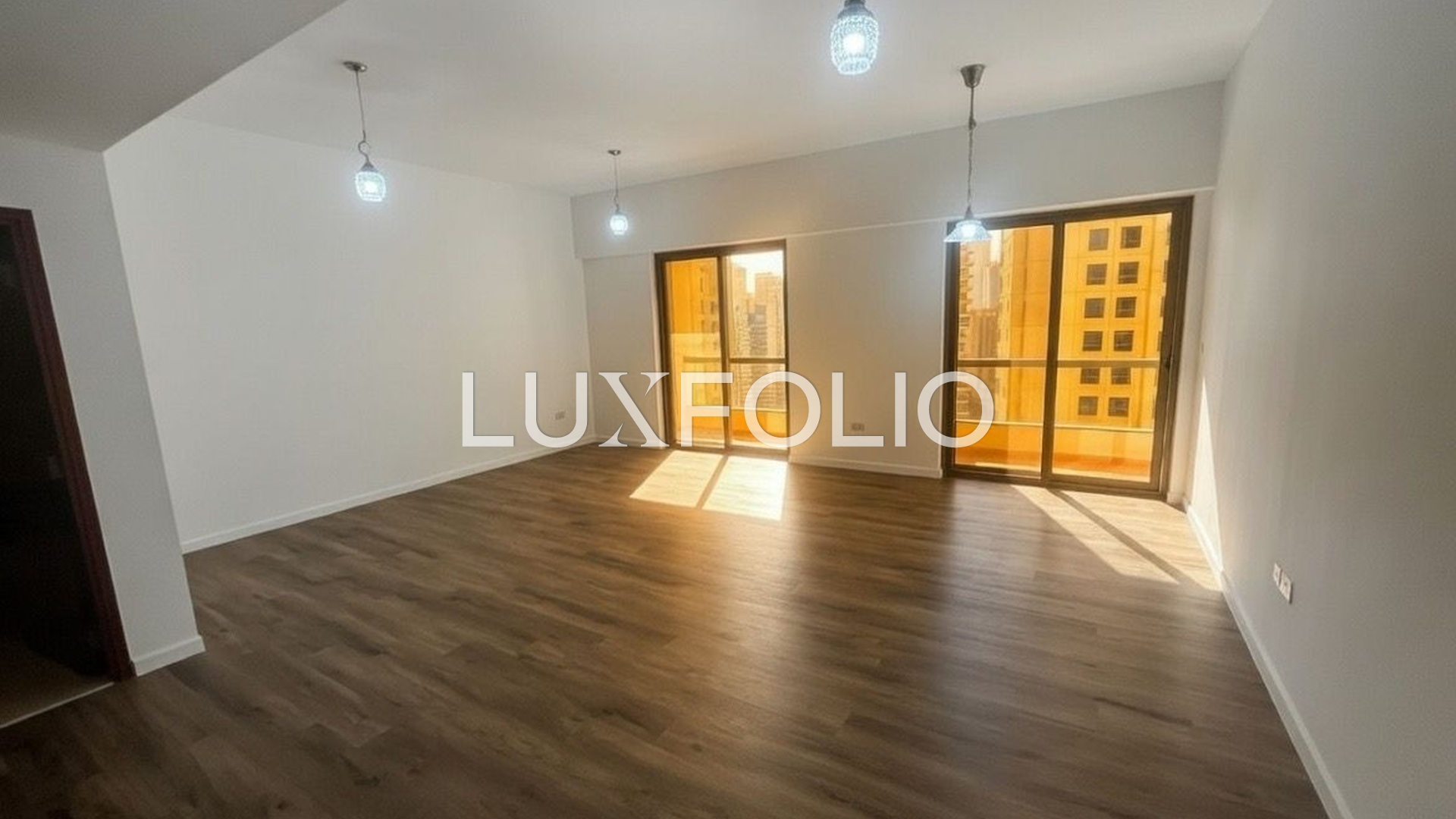 Spacious | Unfurnished | High Floor