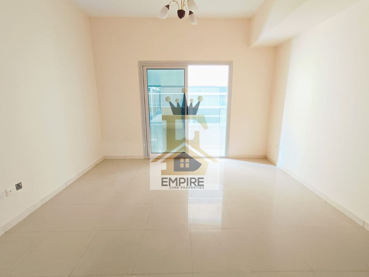 Open view with balcony big space spacious apartment maintenance free