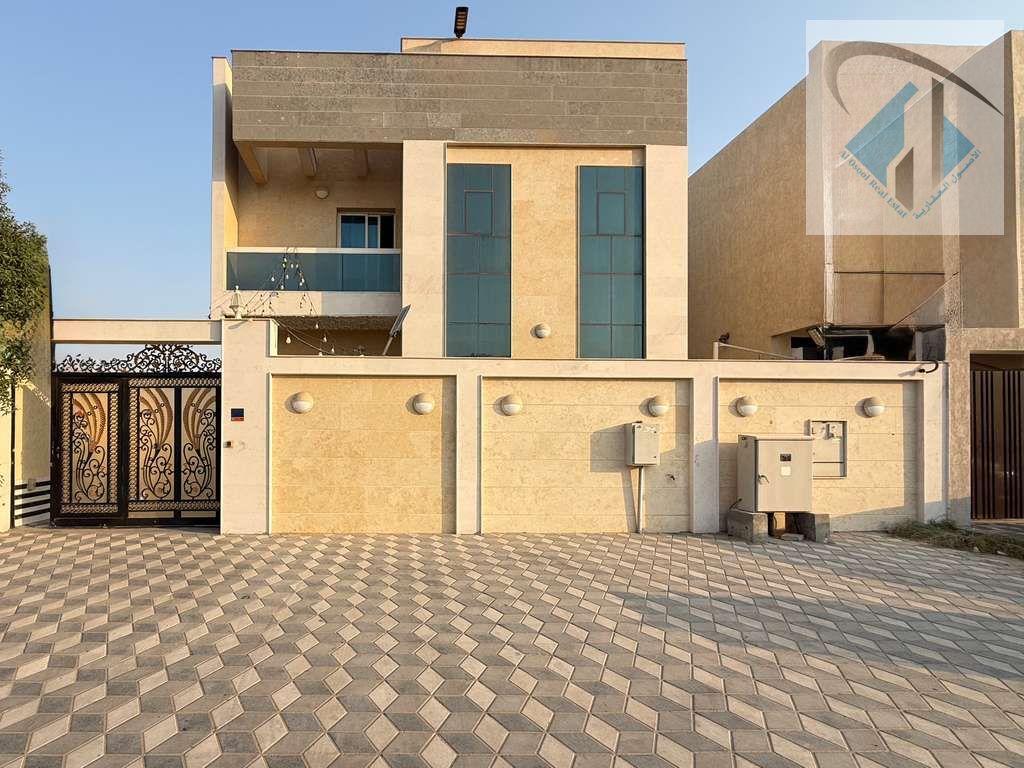 Luxury villa with 5 bedrooms and air conditioning for rent in Al Zahia area
