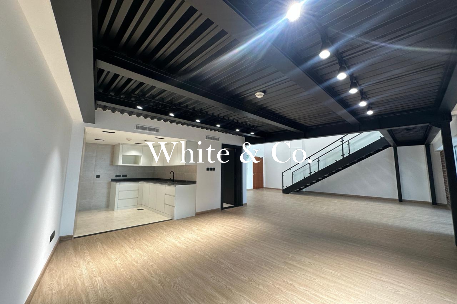 RENOVATED | DDA LICENSE | VACANT