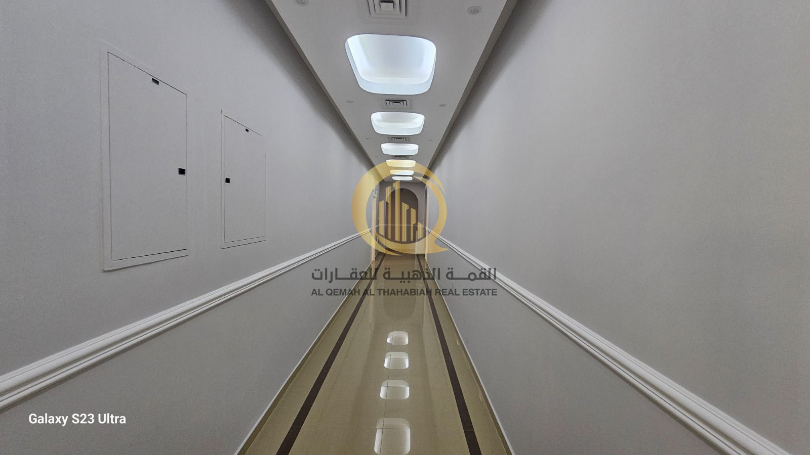 For sale: corner villa in the Al-Siyouh Al-Raqeeba 8 area, with a space of 20,303 sq ft, available for ownership by residents of the GCC countries.