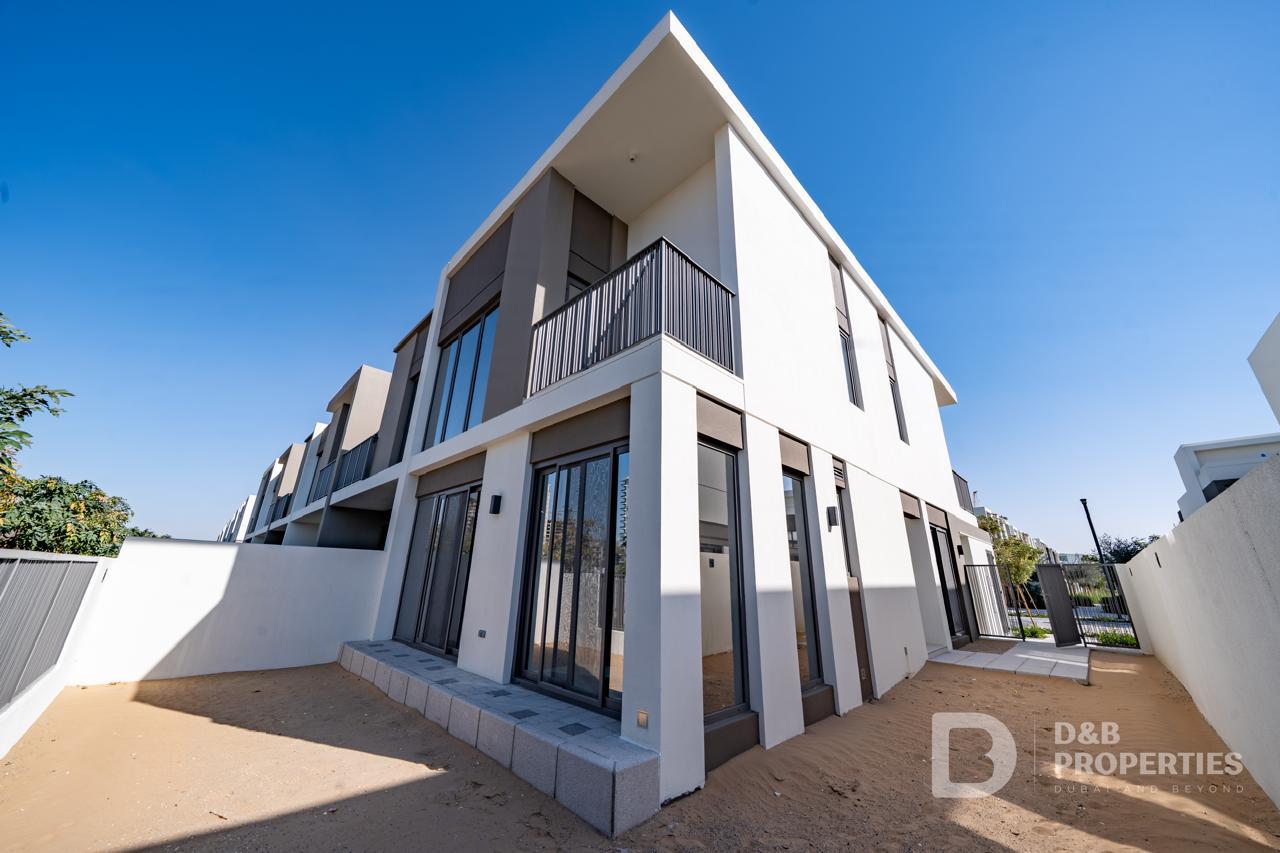 Corner Plot | Brand New | Available Now