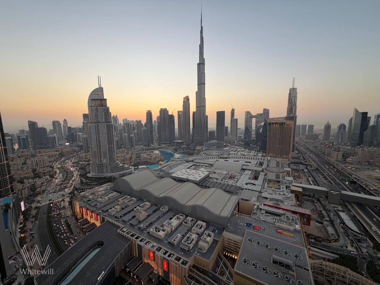 Living with Burj Khalifa View | High Floor| Vacant