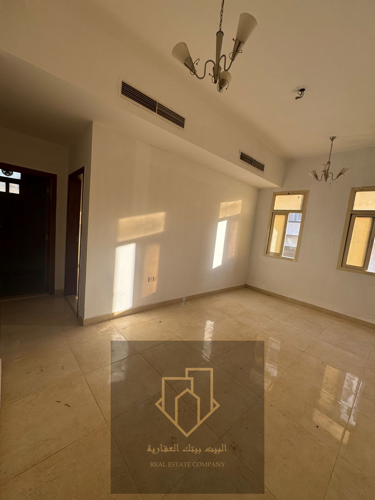 Prime location | Suitable space | Free outdoor parking | Competitive price |