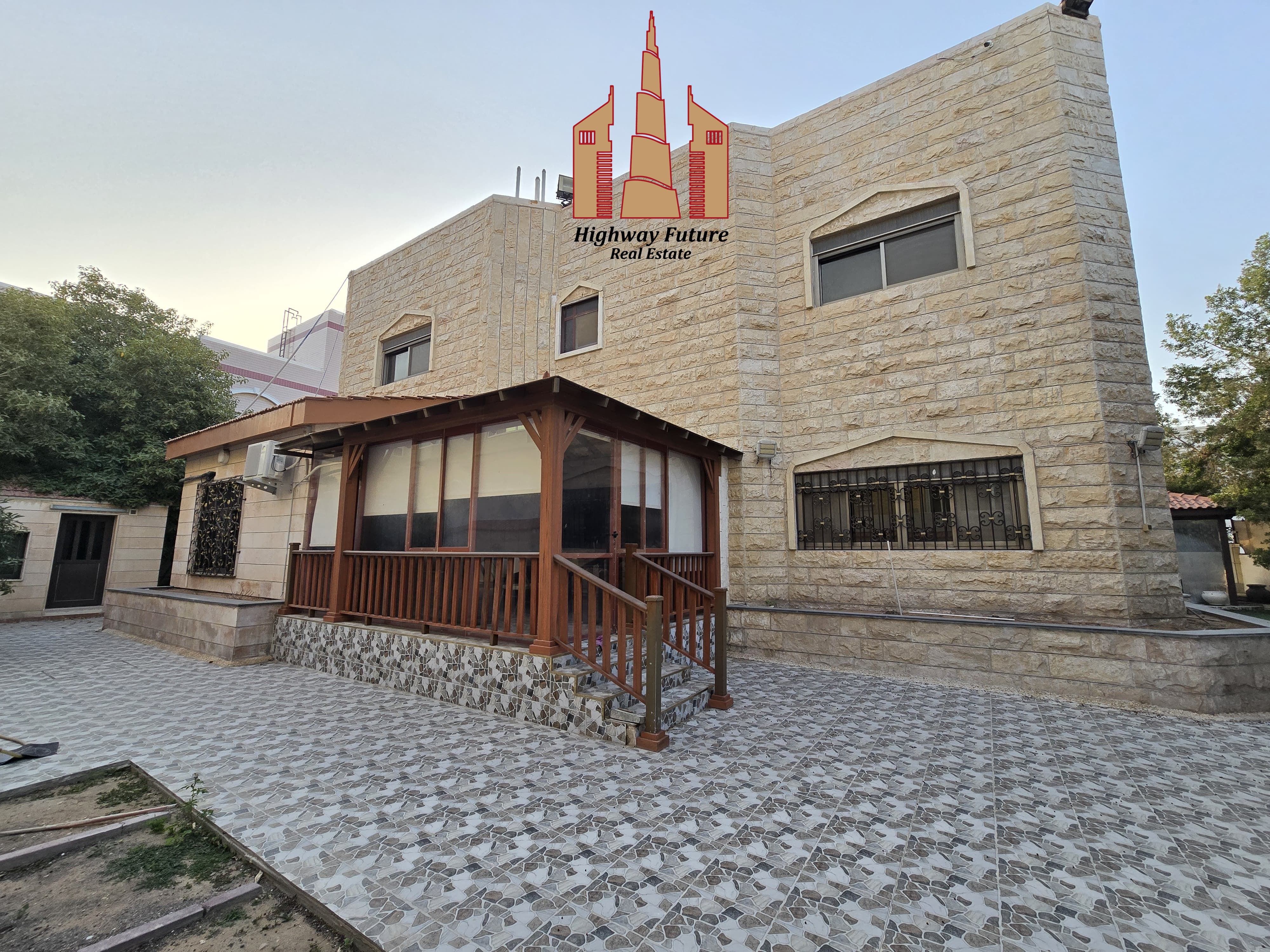 new 5 bedroom villa for rent, garden, parking, maid room, 2 hall+Majlis central Ac Near Beach just 180K