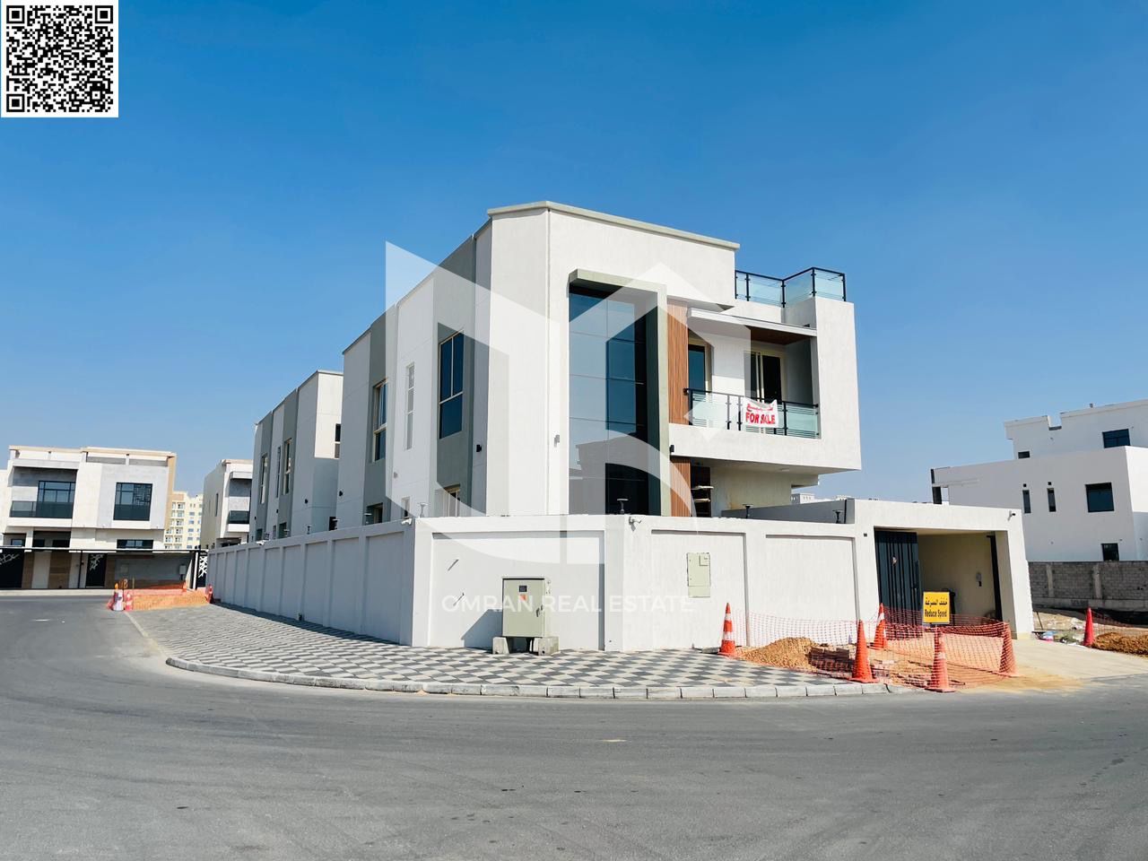 Corner villa, freehold, open to all nationalities, very special price