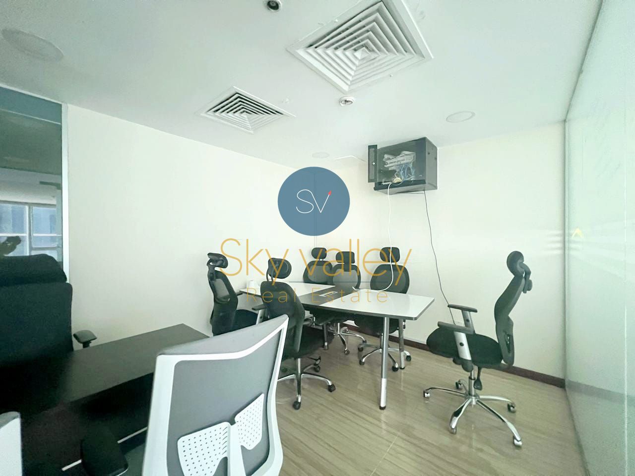 Fully Fitted Office | Vacant | Ontario Tower
