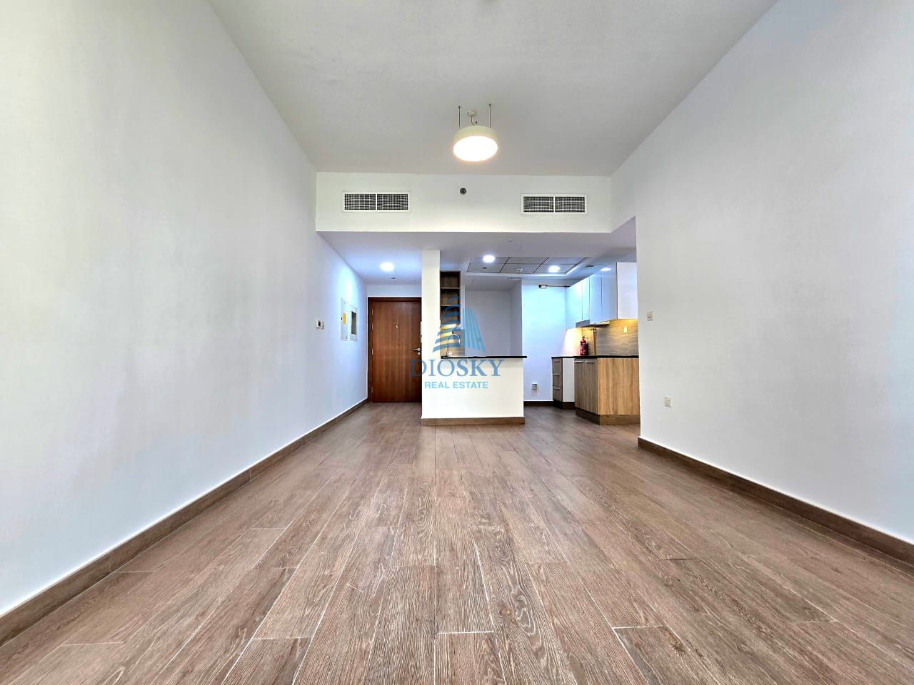Spacious Apartment | Prime Location | Ready to Move
