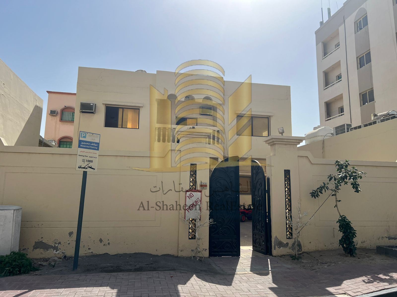 Second floor of a villa for rent in Ajman Families or female-only sharing Al Nuaimiya 1 - near Sanara Roundabout Near Dubai Exit 4 bedrooms + 2 bathrooms + kitchen Full maintenance included by the owner AED 58,000 annually