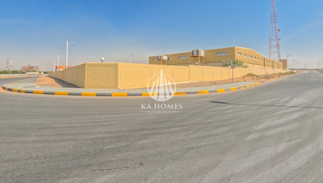 Commercial land for sale with flexible and easy payment plans