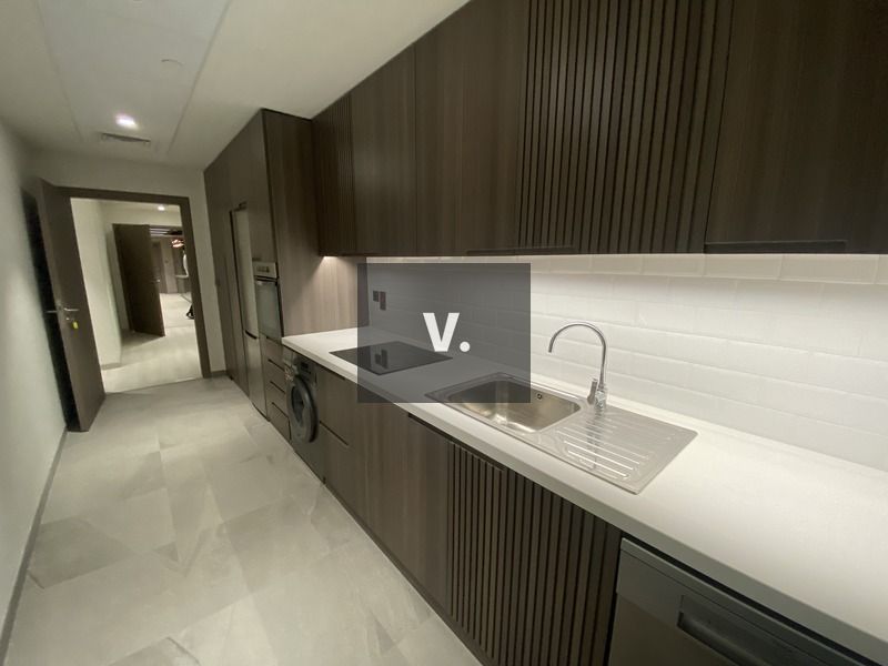 Kitchen Appliances | Close to Metro | 4 Cheques