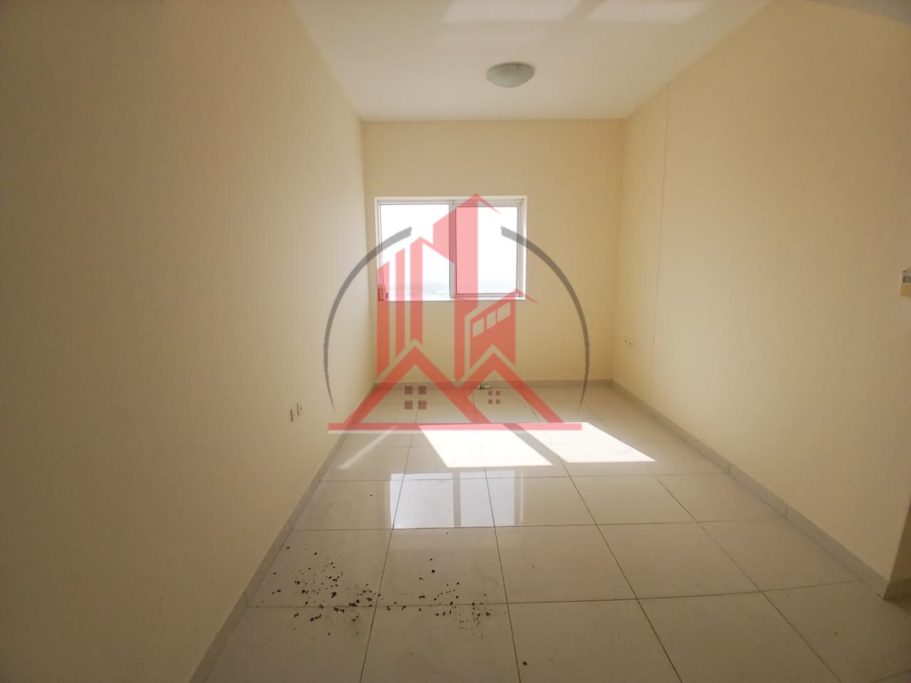 Spacious 2BHK Open view For Family Or Friendly