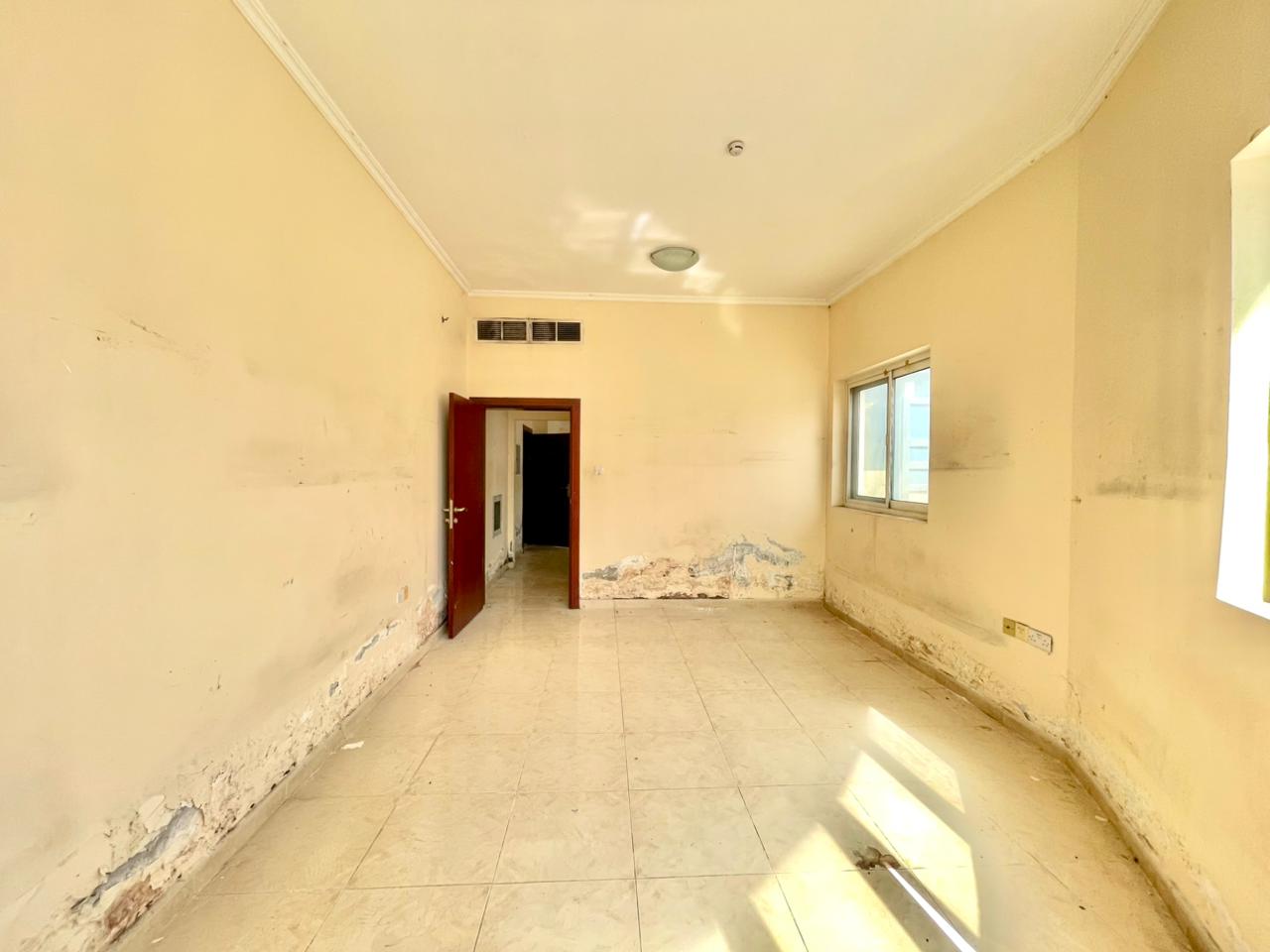 Big Spacious lavish 1bhk fully family Building just rent 34k near Lolo haper market
