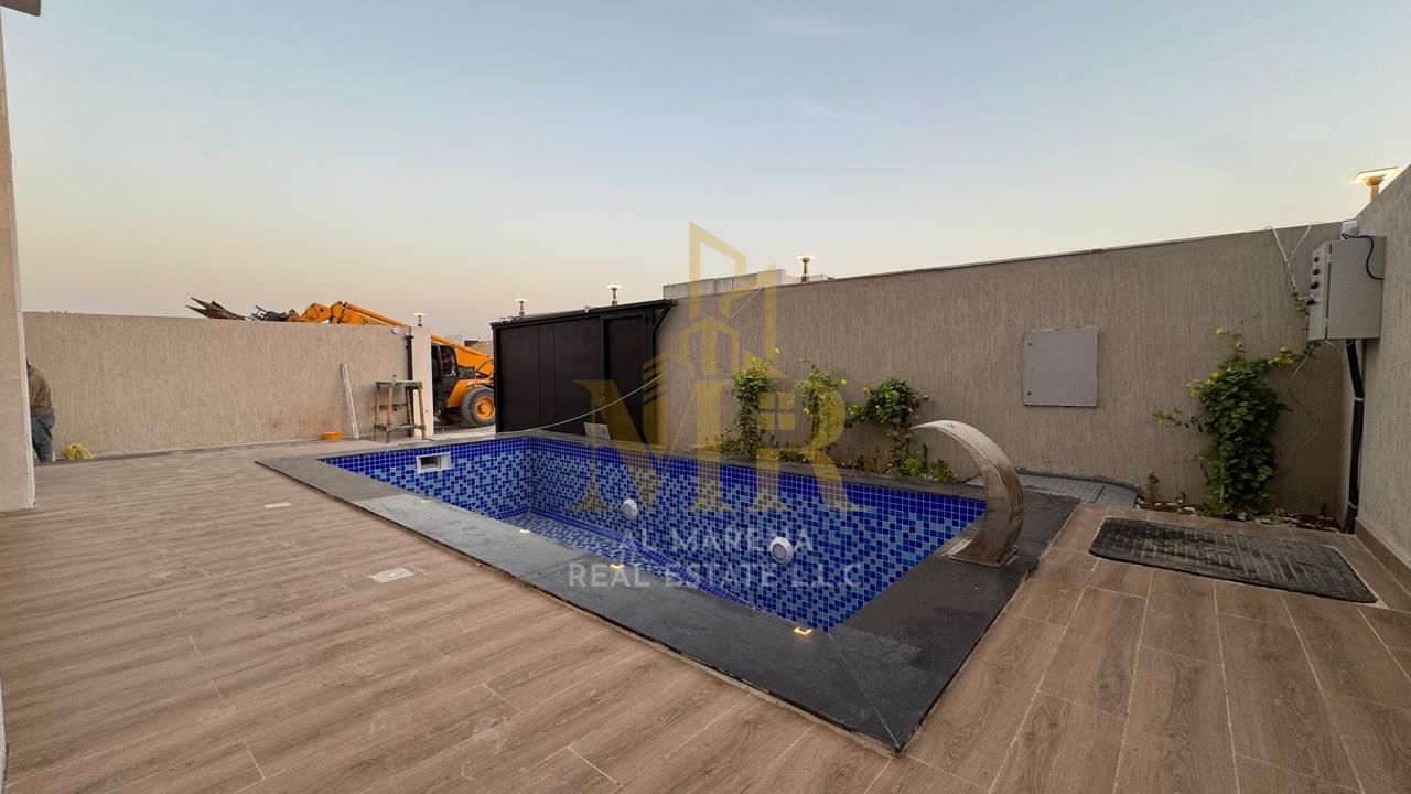 Luxury Villa with Private Pool in Al Hiliu 2 | 3014 Sqft | 4 Master Bedrooms | Elegant Majlis & Hall | Fees Included
