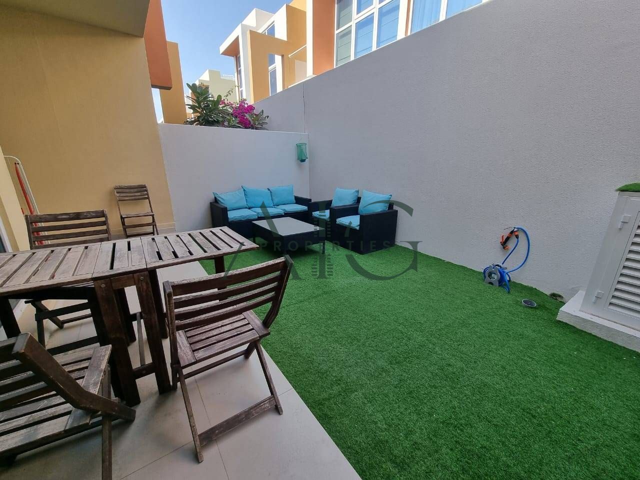 Furnished | Ready Garden | Vacant Now