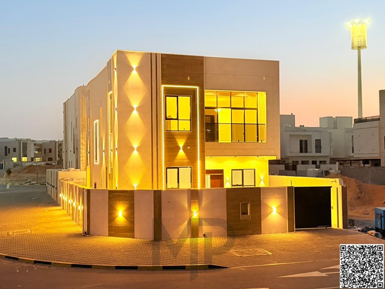 For sale: Luxury villa near Sheikh Mohammed Bin Zayed Road - Freehold ownership for life for all nationalities - with easy bank financing available