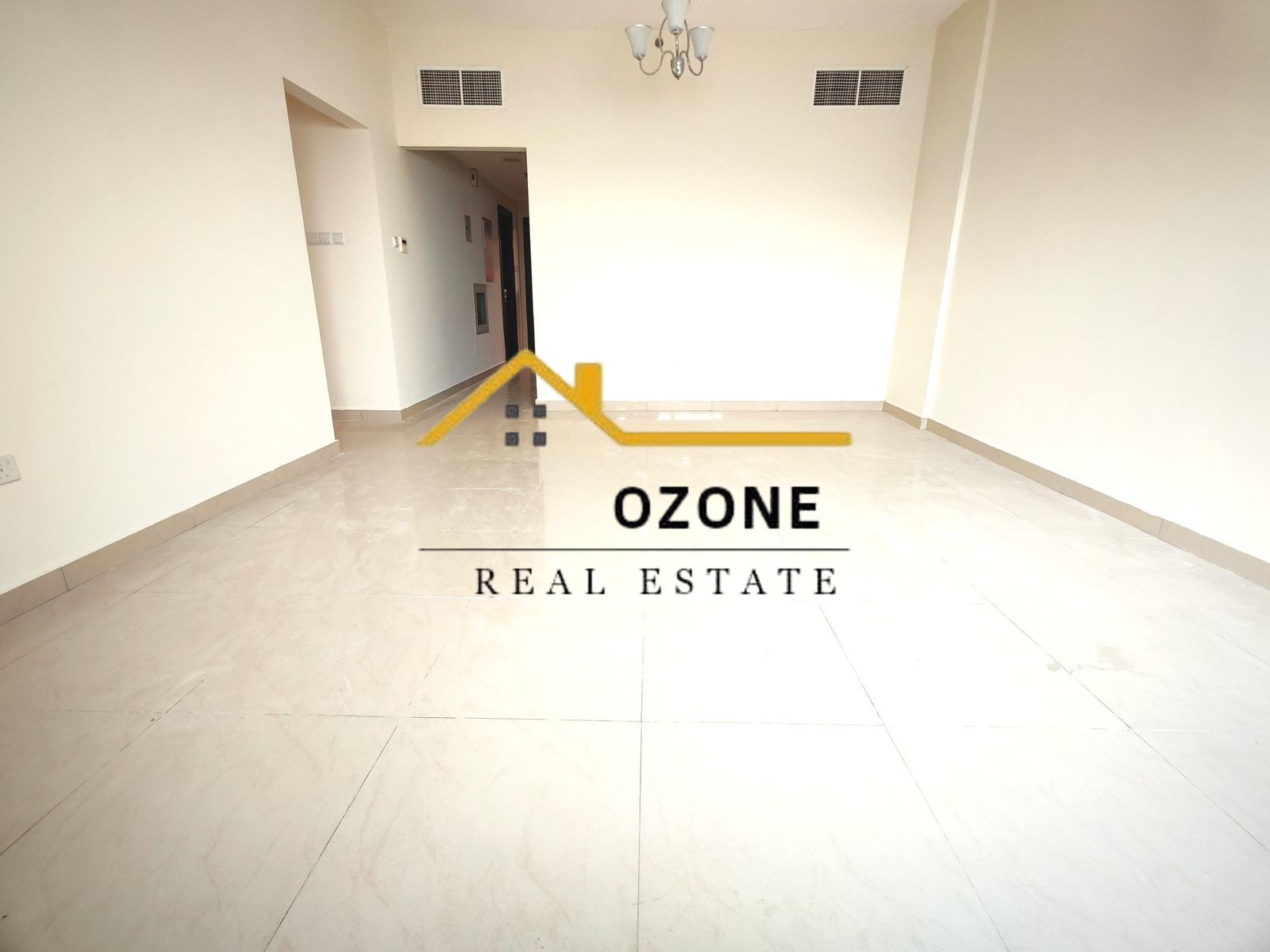 sachool zone 2bhk prime loction luxry appartment essy acces dubai