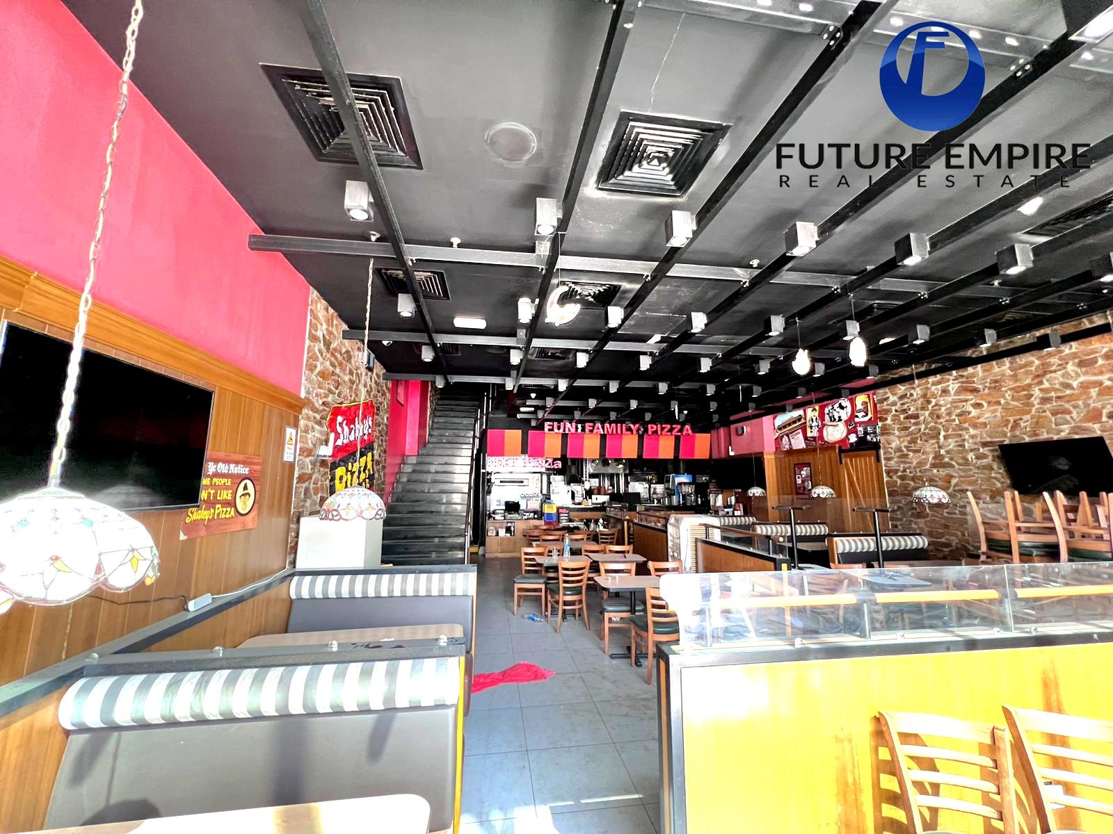 Best Location ! Ideal Shop For Business ! Heart Of Dubai