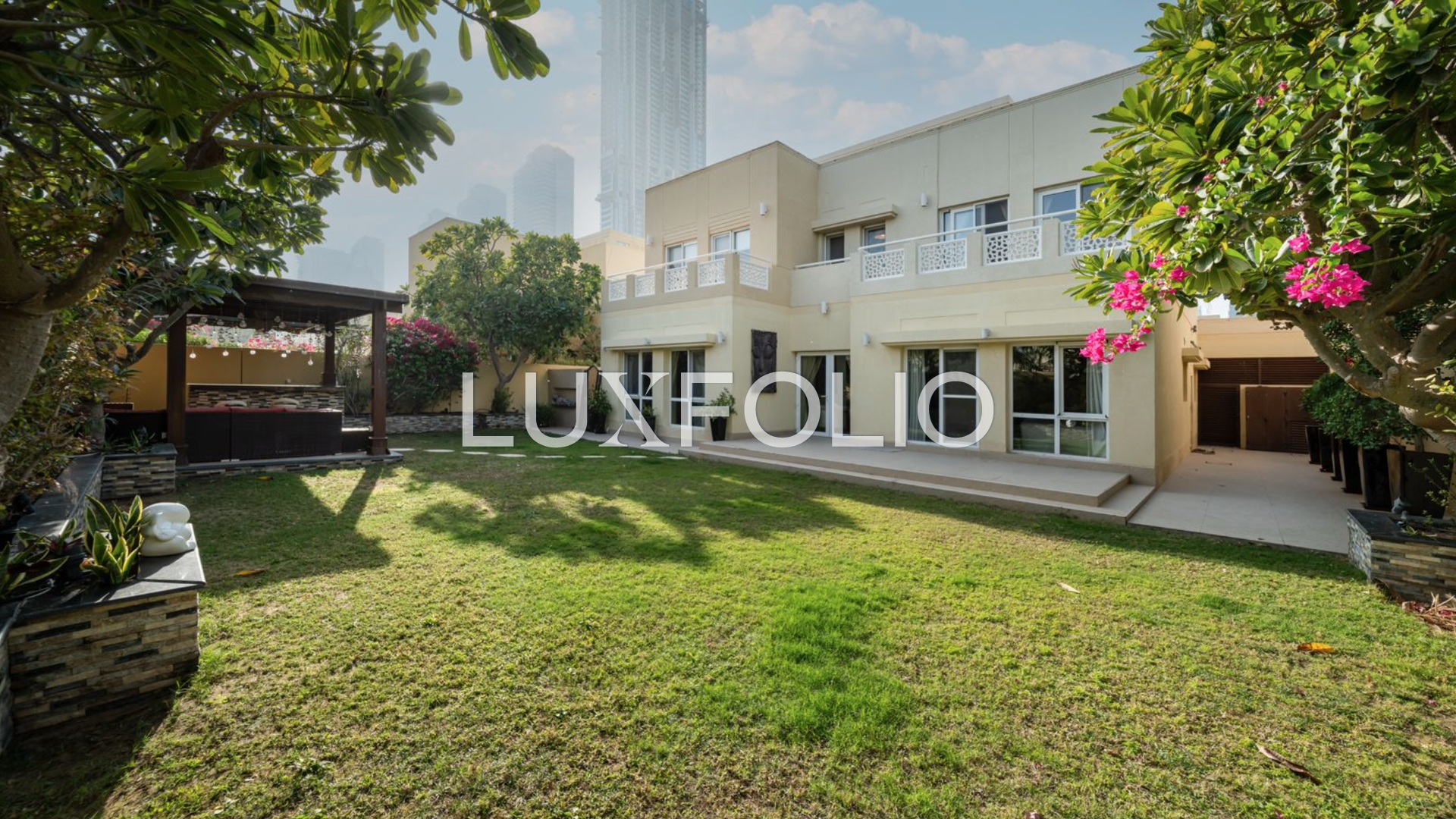 Partly Furnished | Well Looked after | Premium