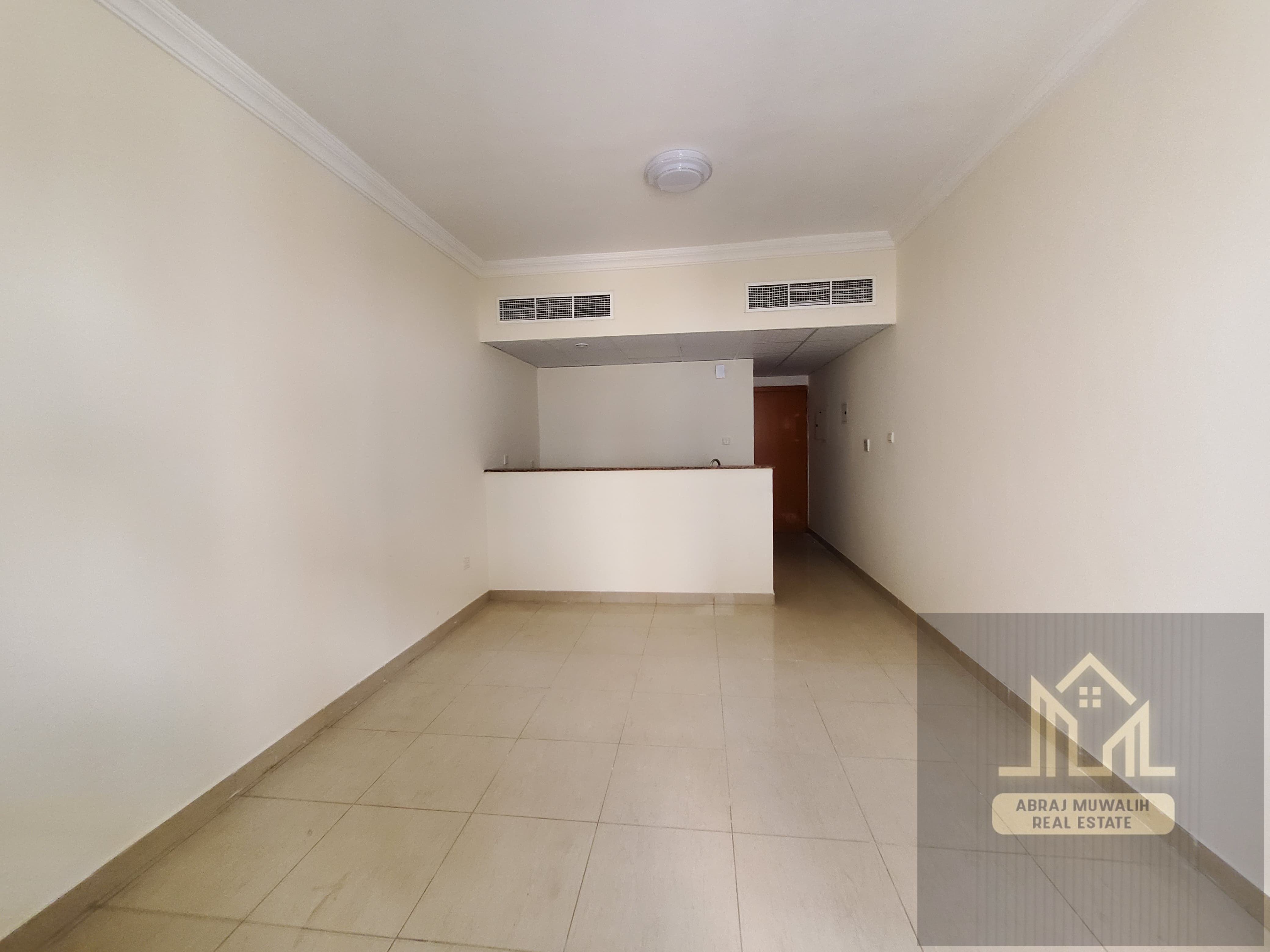 Specious Big Studio with wardrobe in School zone Muwaileh