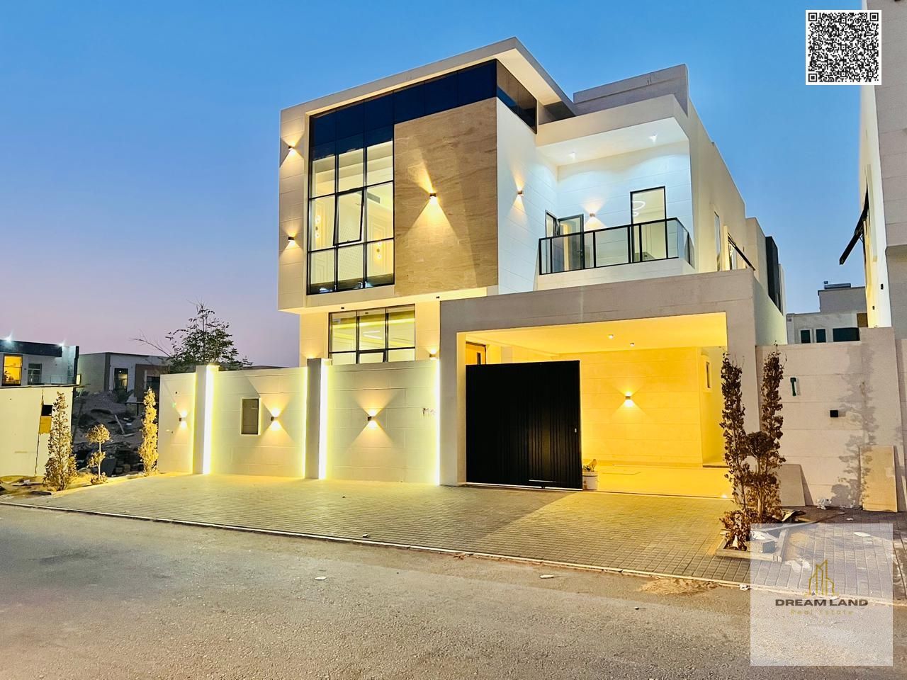 Directly from the owner: A villa among the most luxurious villas in Ajman, built and finished to a super deluxe standard, with very large rooms and a