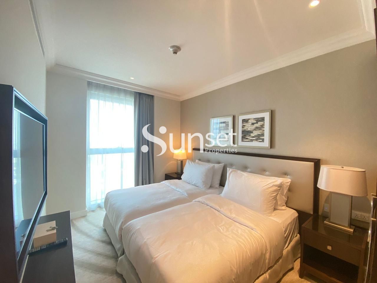High Floor | Vacant | Bills not included