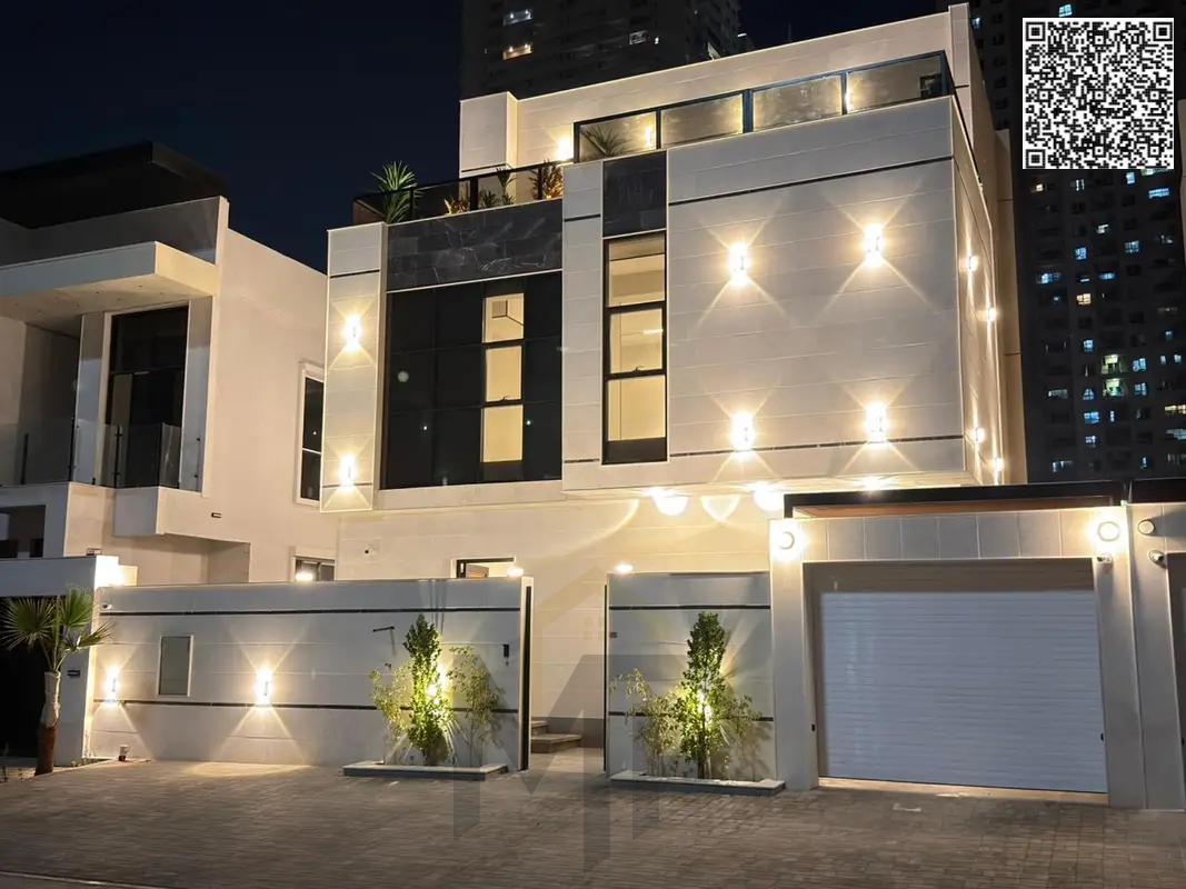 Villa for sale in Al-Amrah area, 6 bedrooms with swimming pool and roof, including electricity, water and air conditioning, super deluxe finishing, ba