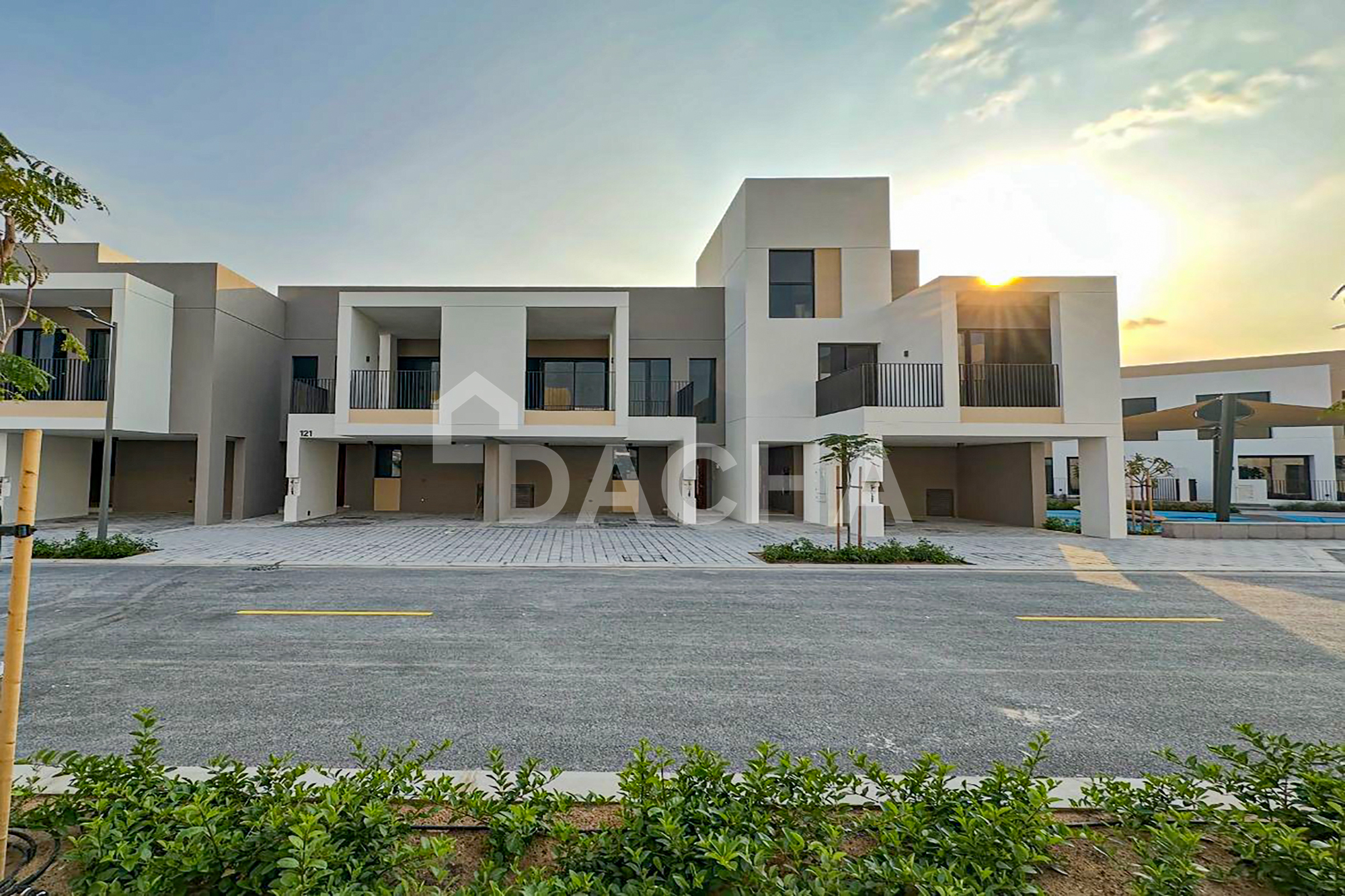 Close to Amenities | Brand New | Single Row