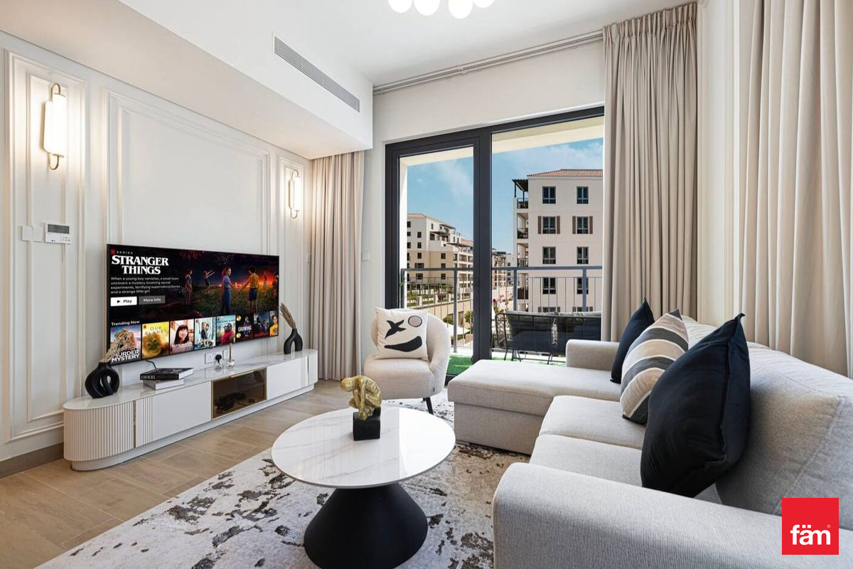 Must See Elegant Furnished 1 Br|Pool & Sea Views