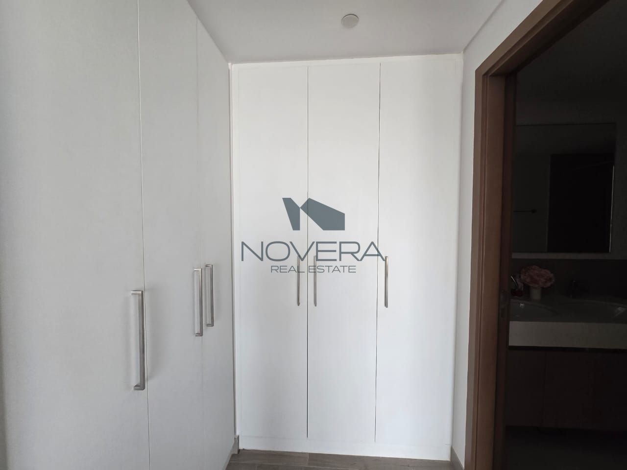 Spacious 2BR in Oud | Sea View | corner unit