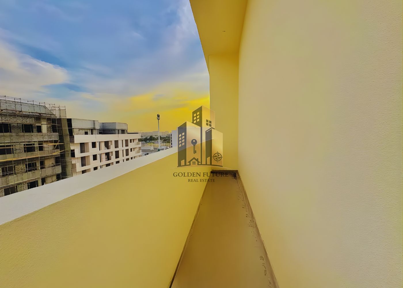 12 CHEQUE PAYMENT ~ SEPRATE KITCHEN ~ BIG BALCONY ~ NO DEPOSIT ~ EASY EXIT TO E 611