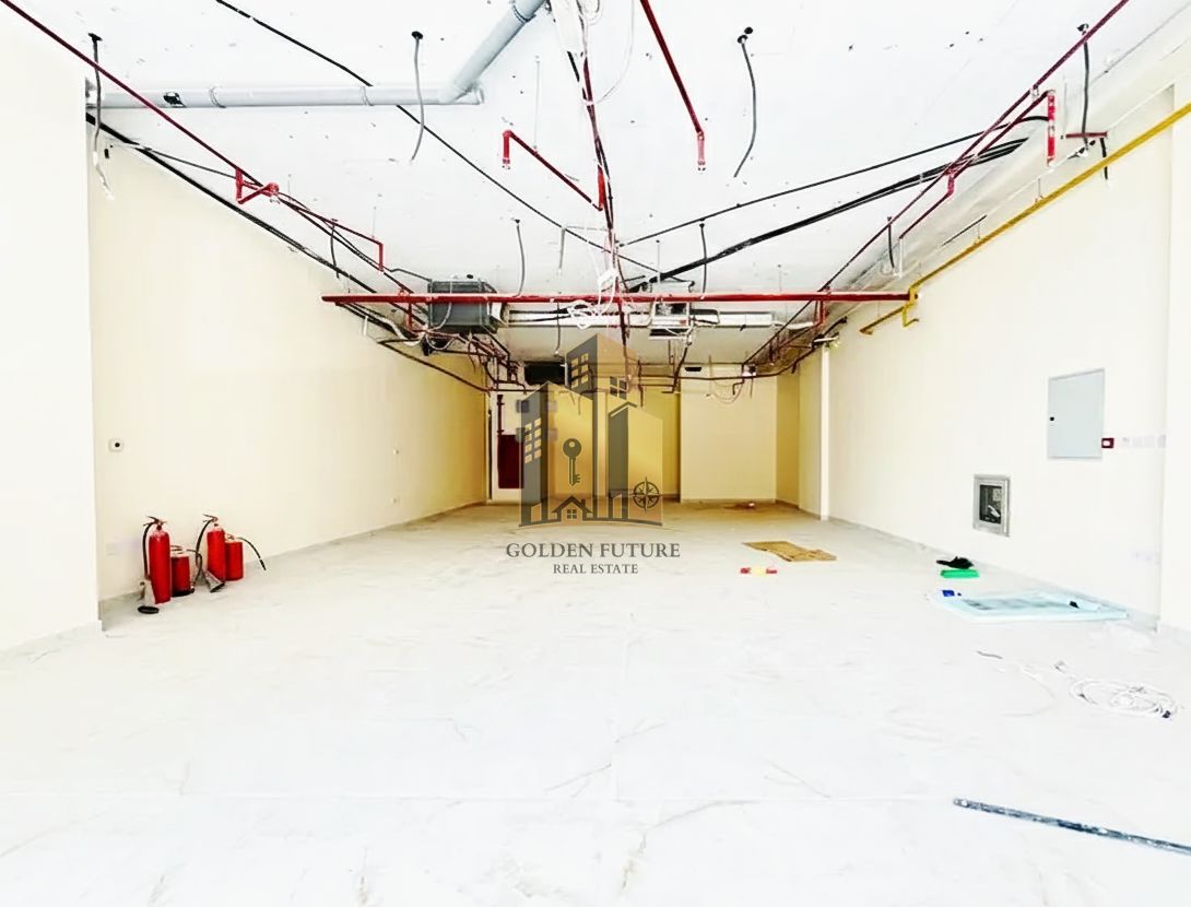 Excellent Visibility! 1,556 Sq. Ft. Prime Retail Space for Rent