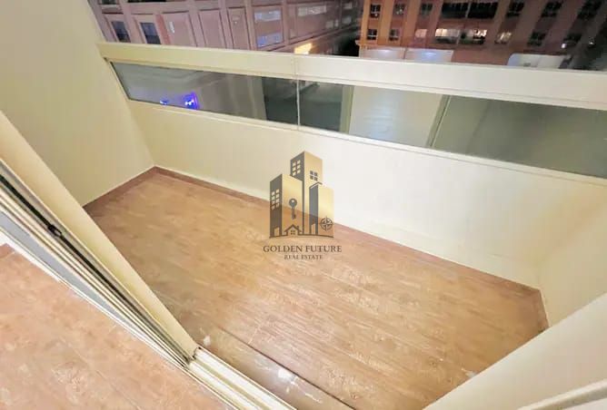 NO DEPOSIT 04-06CHEQUES PAYMENT LAVISH AND SPACIOUS 2BHK READY TO MOVE MAINTENANCE FREE WELL DESIGN